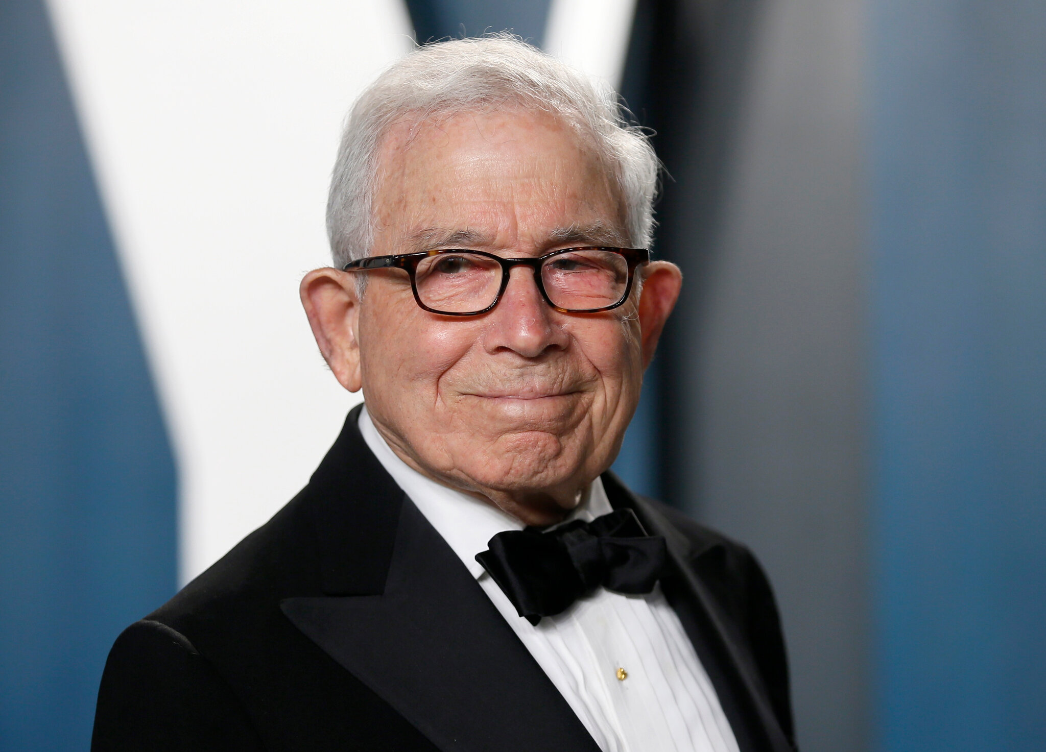 Donald E. Newhouse, Low-Profile Heir to a Media Empire, Dies at 96