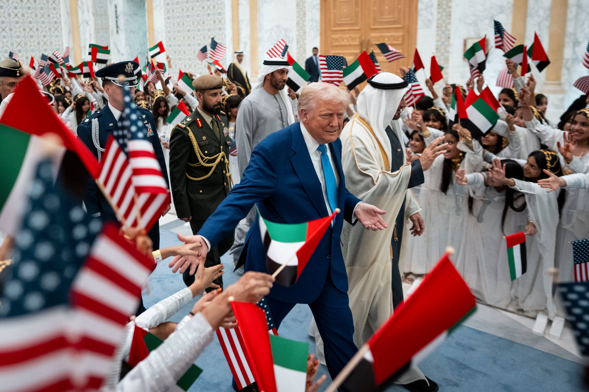 U.S. Considers Financial Support for Oil-Rich U.A.E.