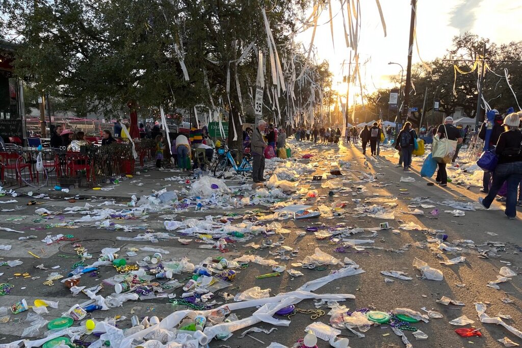 Cleaning Up Carnival, Bead by Plantable Bead