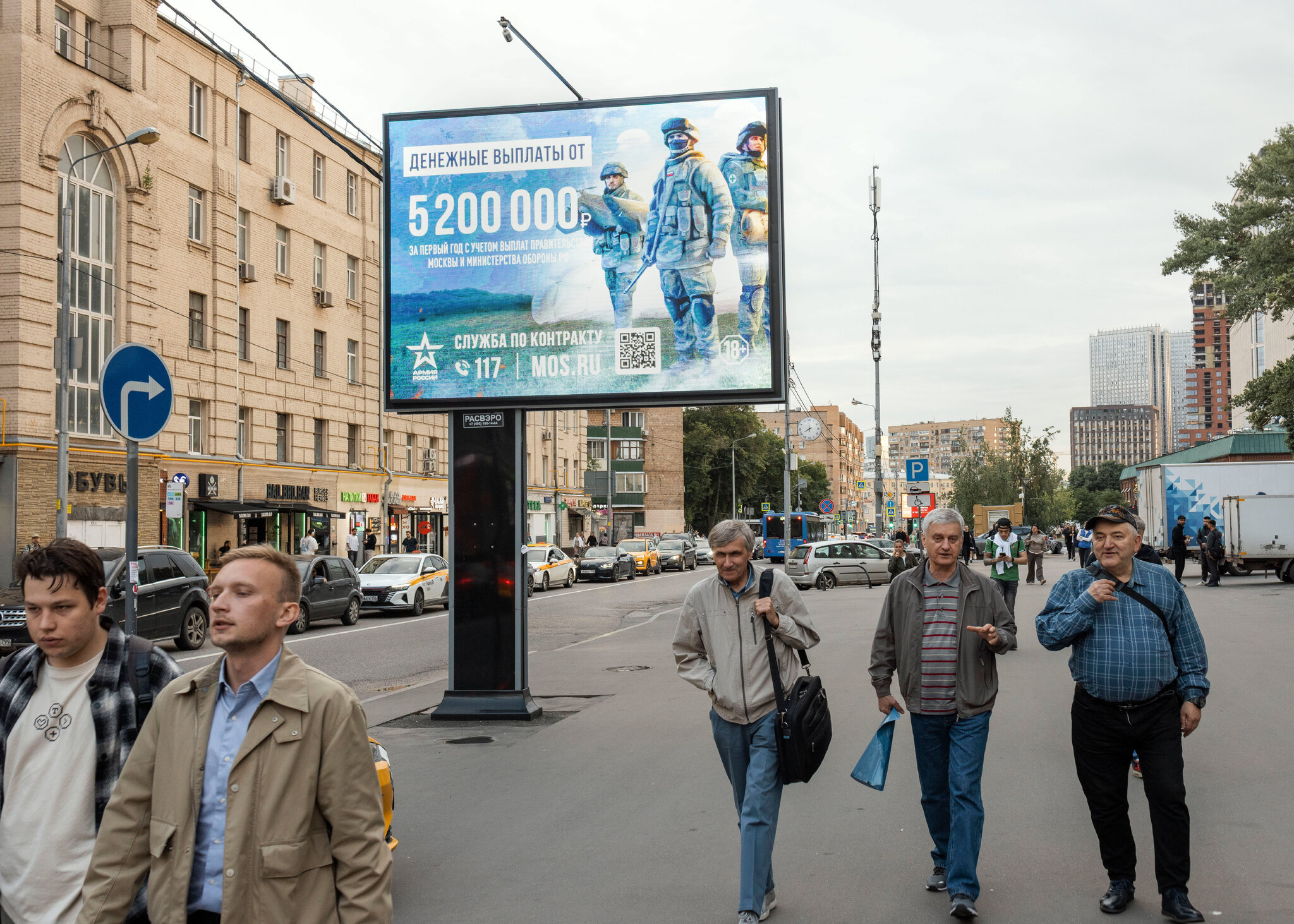 Russia Remade Its Economy for War, but It’s Come at a Huge Cost