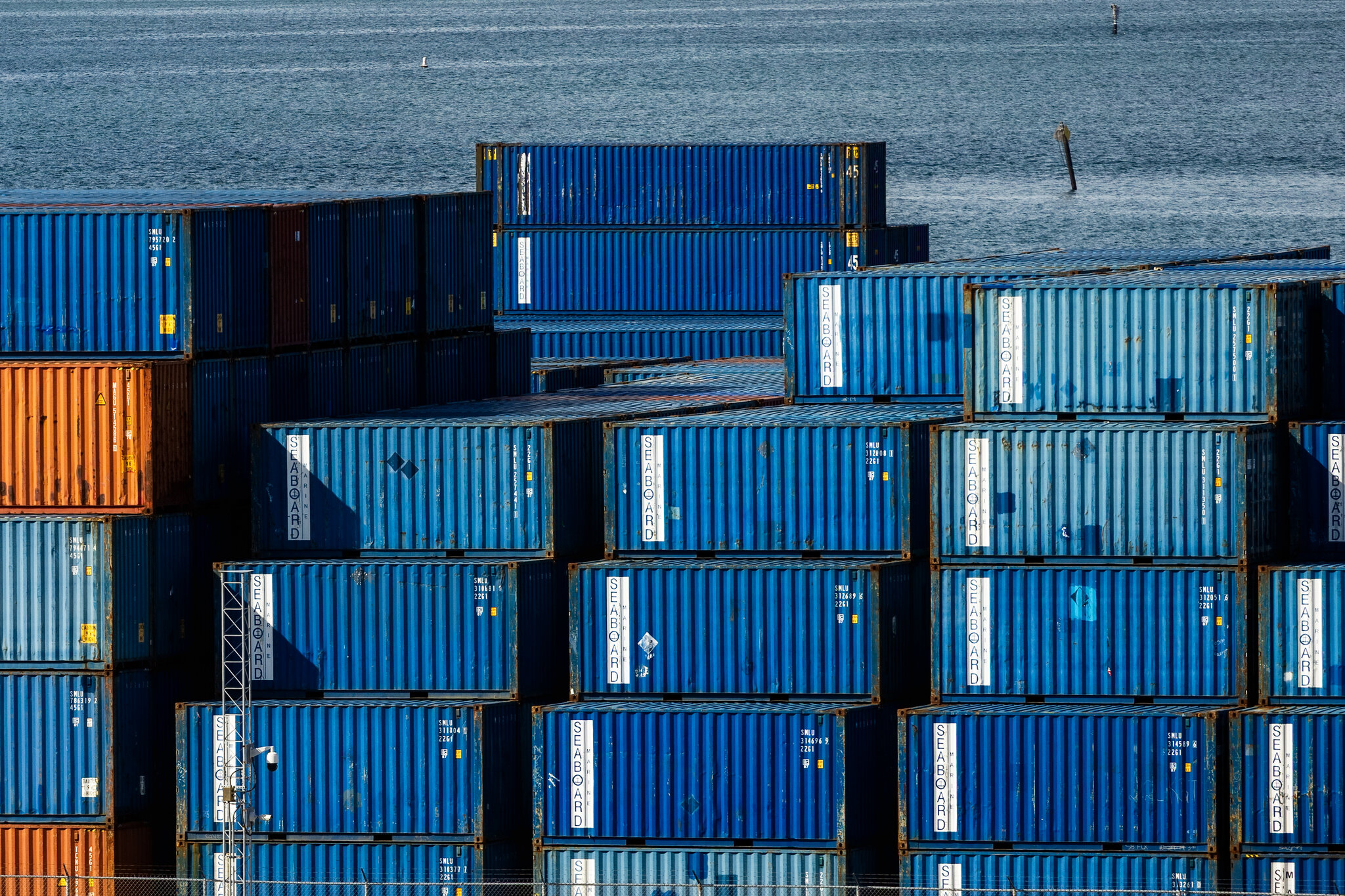 Trump’s Tariff Goes Into Effect at 10 Percent, Not the 15 Threatened