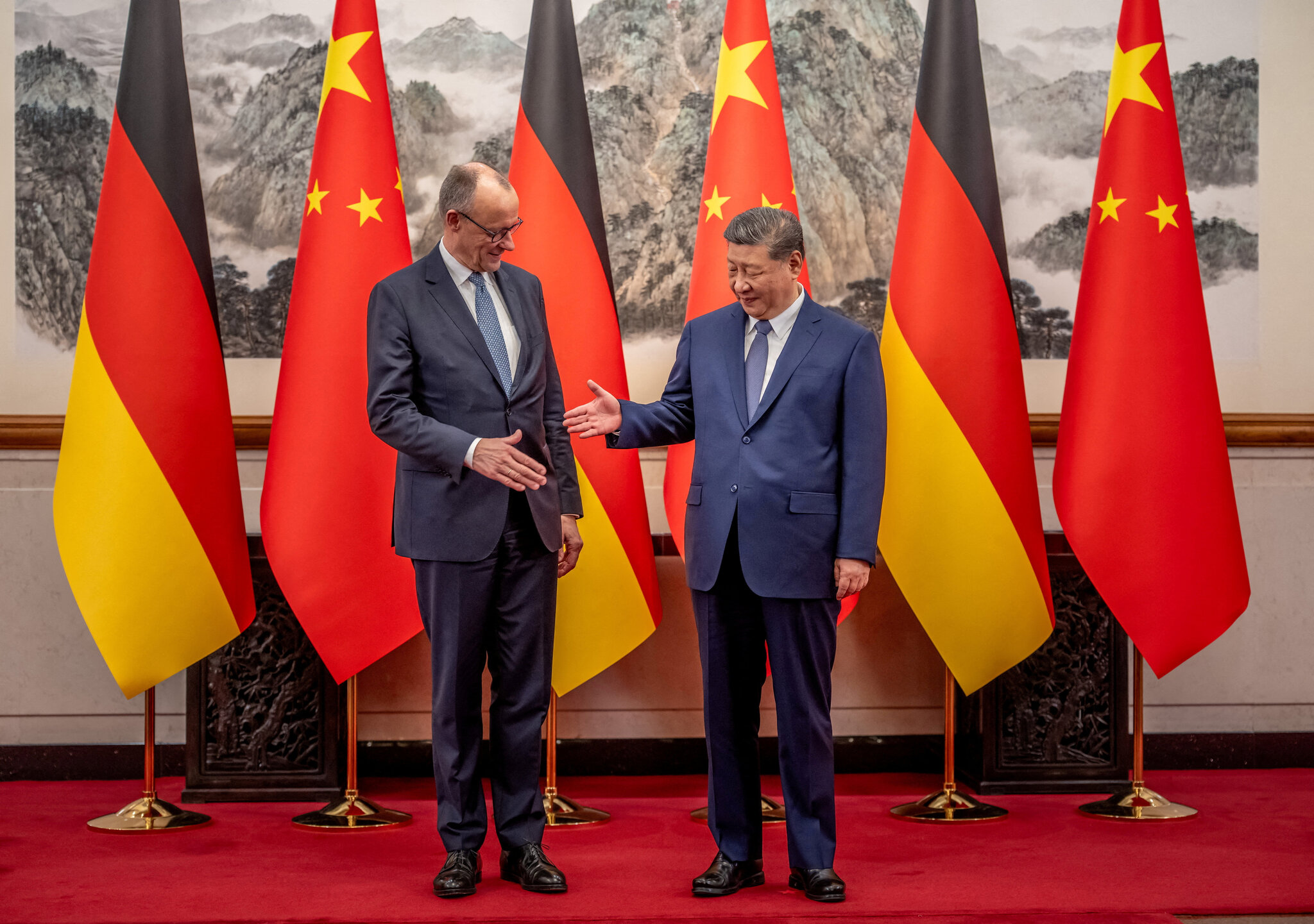 Germany’s Leader Delivers a Blunt Warning to China on Trade
