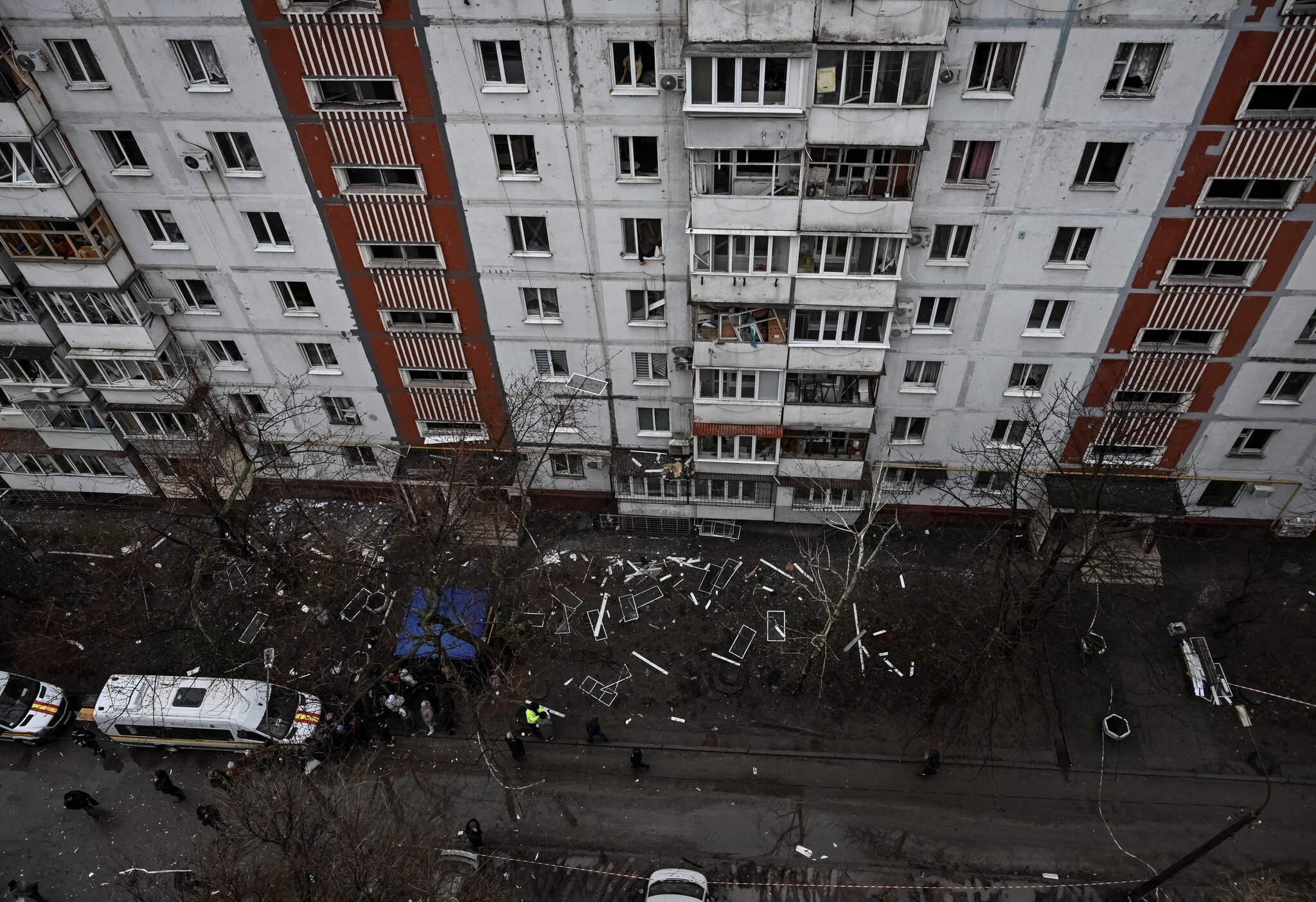 Russia Launches Big Strikes Before U.S.-Ukraine Talks in Geneva