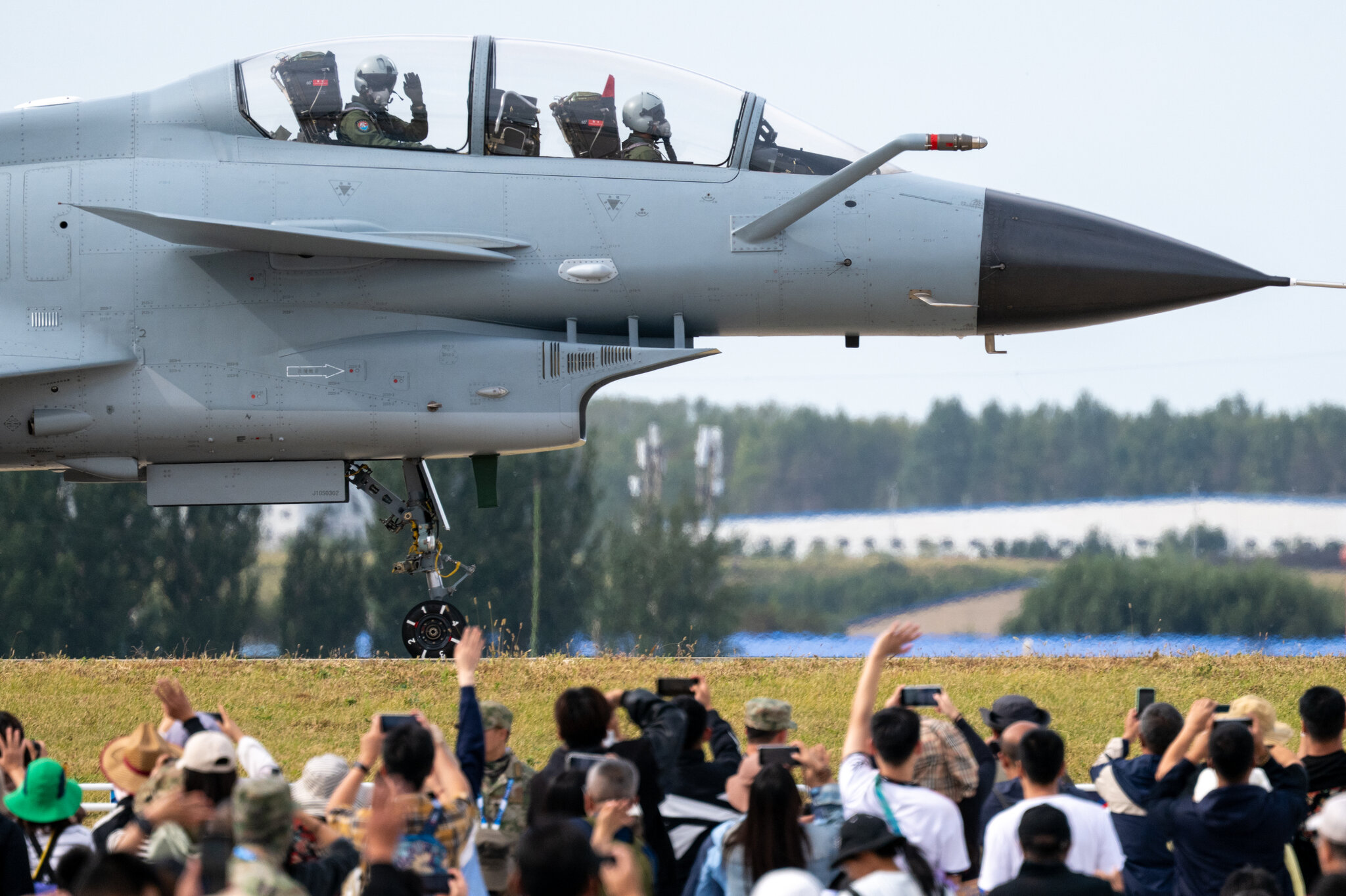 Former U.S. Air Force Officer Is Accused of Training Chinese Military Pilots