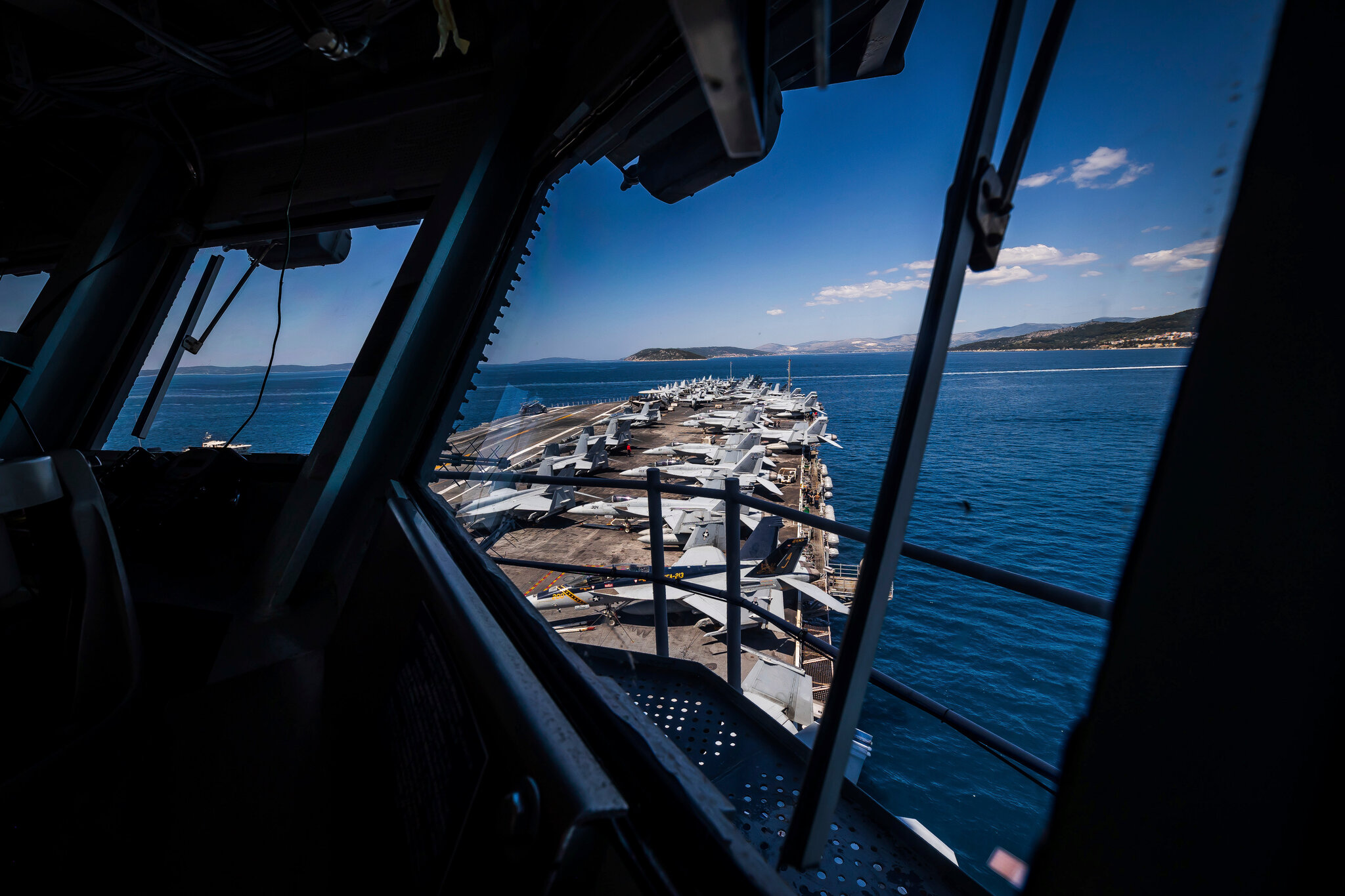 Navy’s Newest Aircraft Carrier Heads to Mideast as It Fixes Nagging Problems