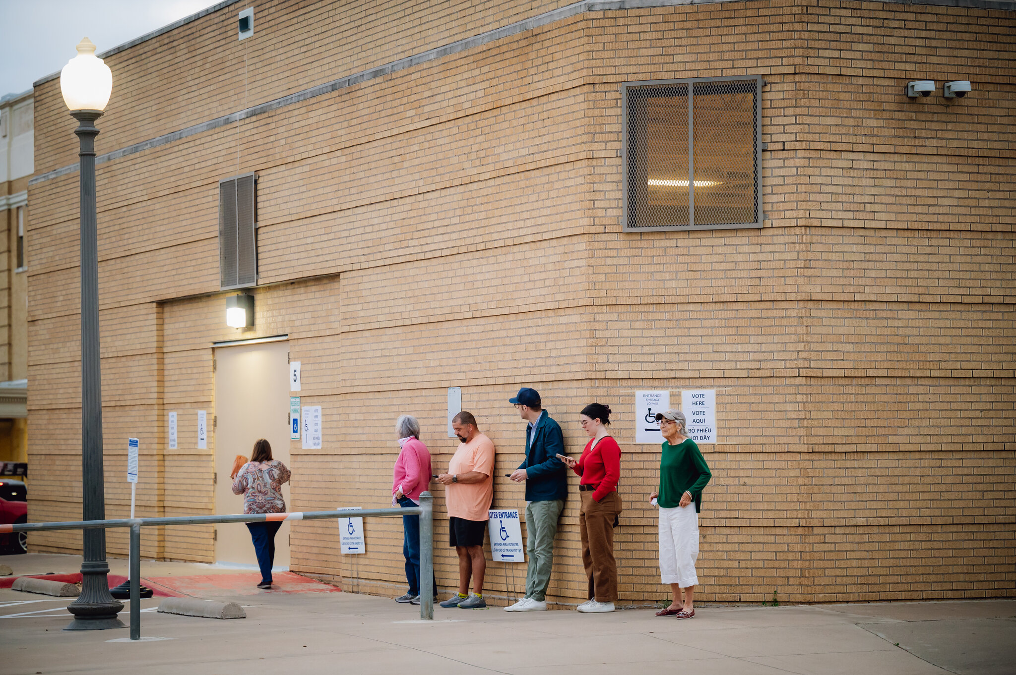 First-Time Primary Voters Add Uncertainty to Texas Democratic Races