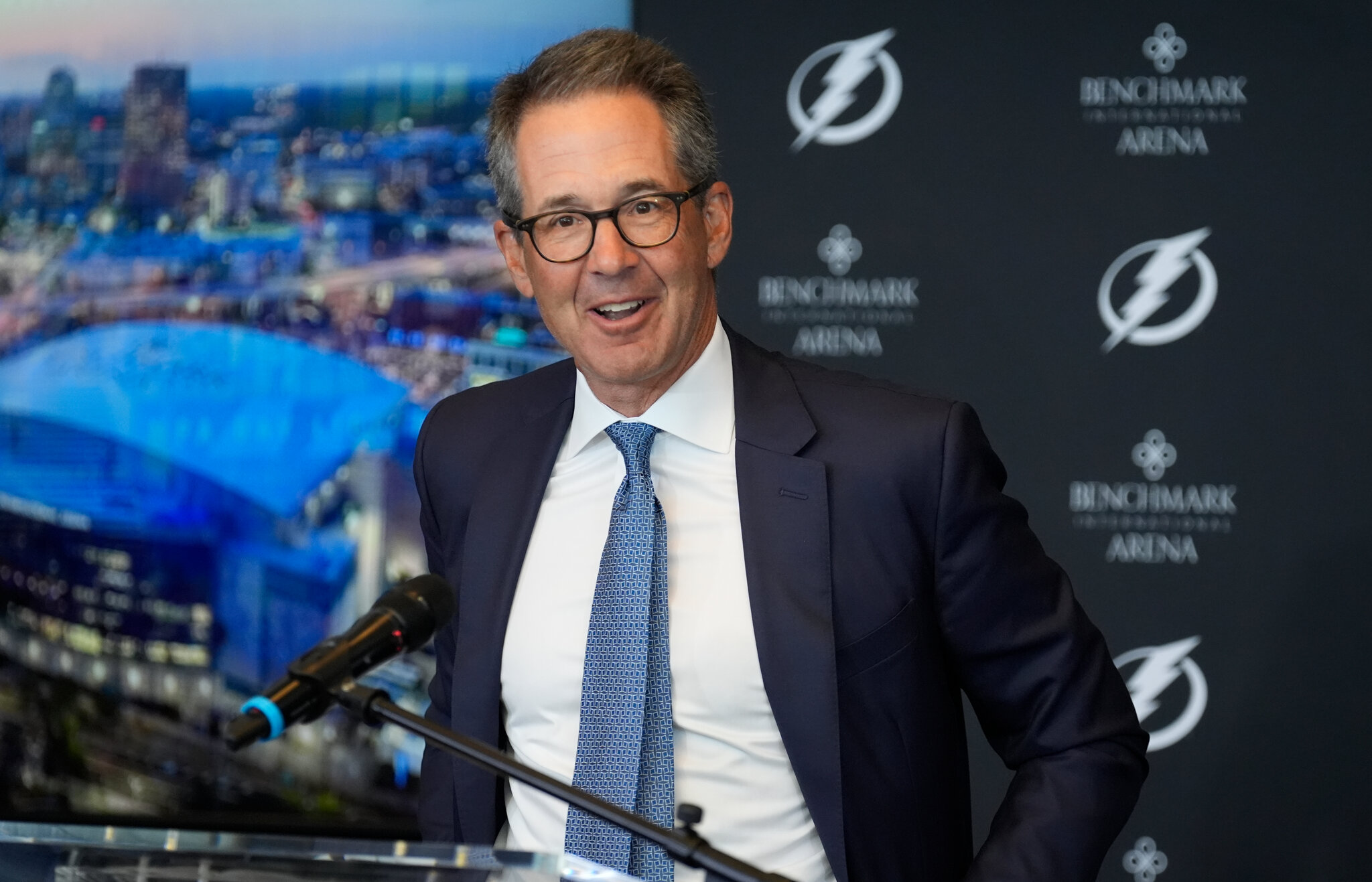 Big Lenders’ Risky Loans Are Rattling Wall Street