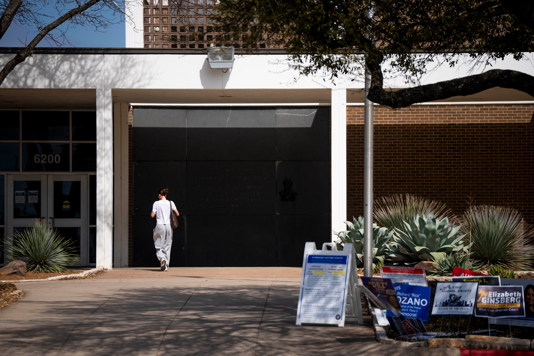 Court Rulings Throw Dallas County Vote Tally Into Uncertainty