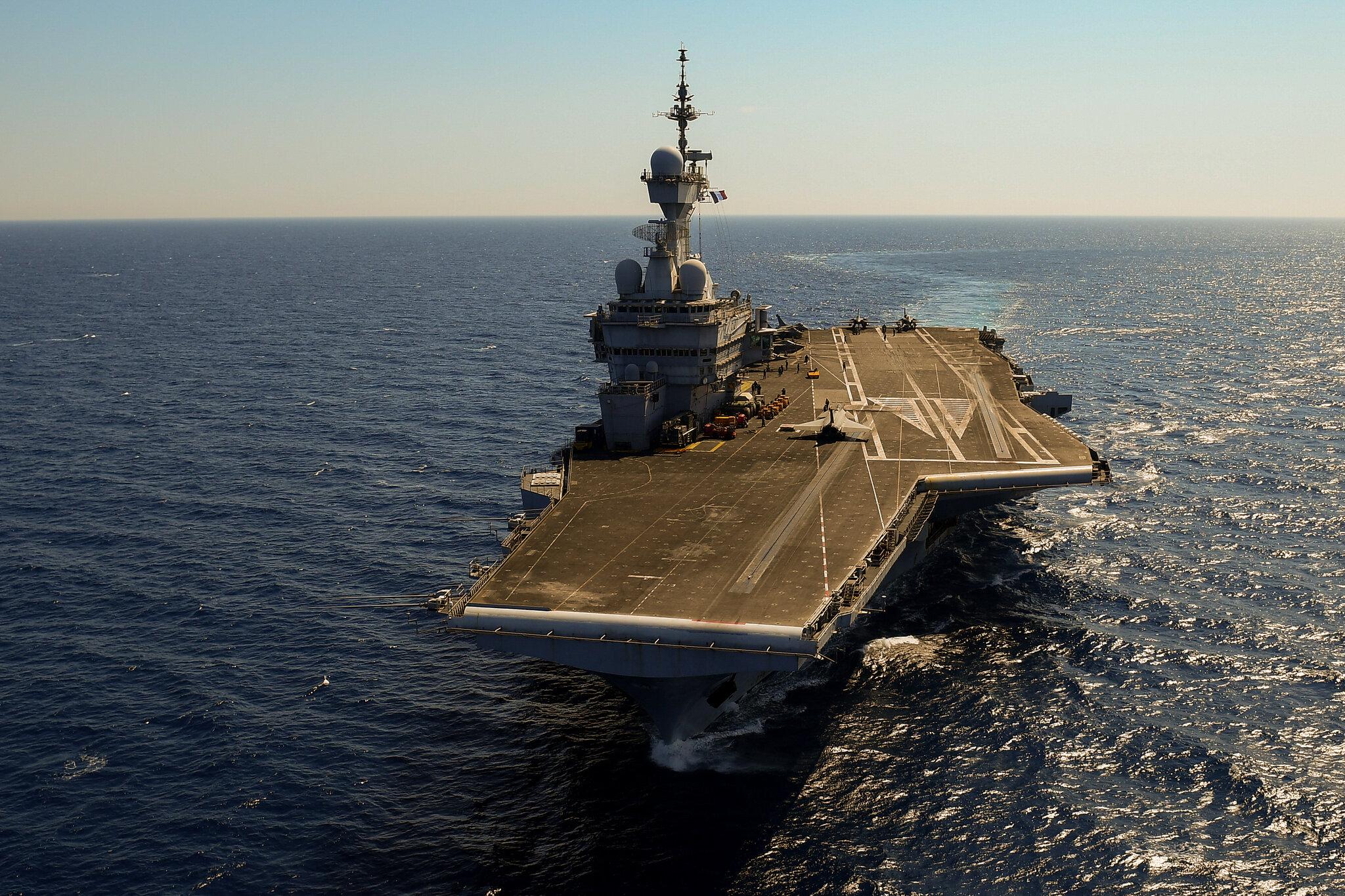 Despite Misgivings, U.K. and France Deploy Ships and Planes to the Middle East