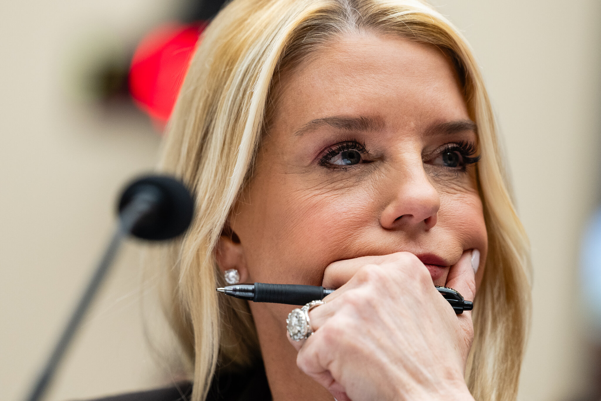 House Panel Votes to Subpoena Pam Bondi Over Epstein Files