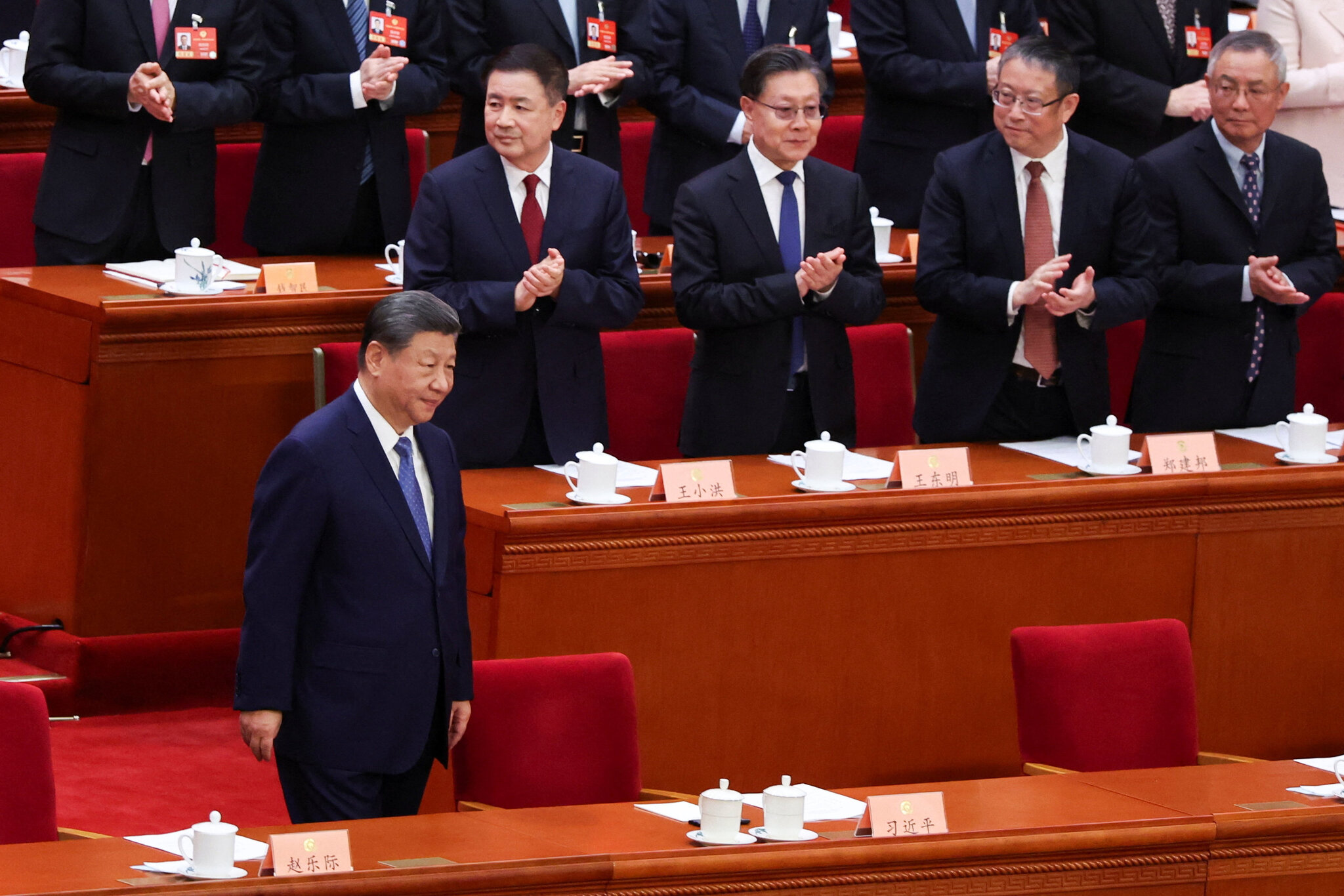 China Sets Economy’s Growth Target Below 5% for First Time in Decades