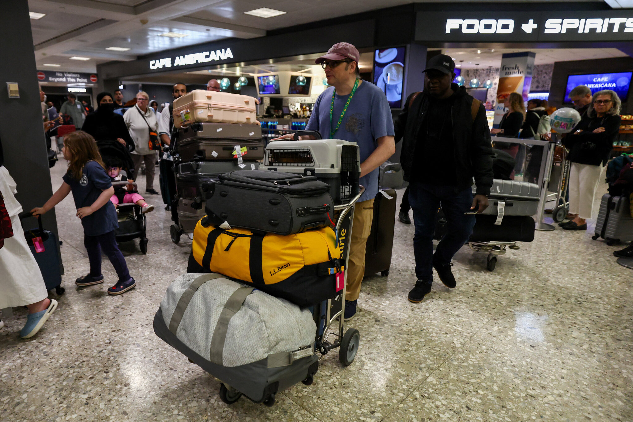 State Department Is Accused of Slow Assistance for Stranded Americans