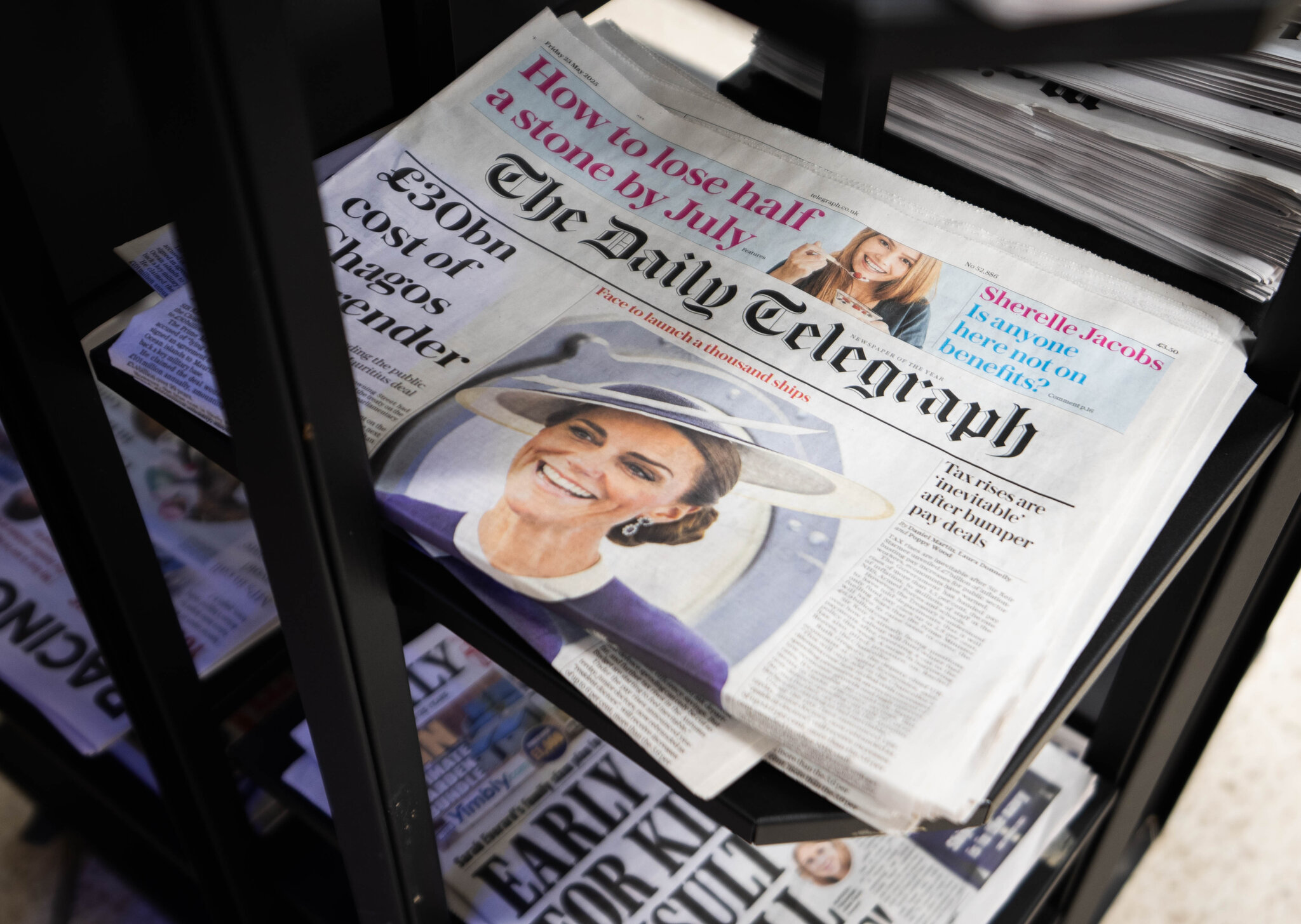 Axel Springer Agrees to Buy U.K.’s Telegraph