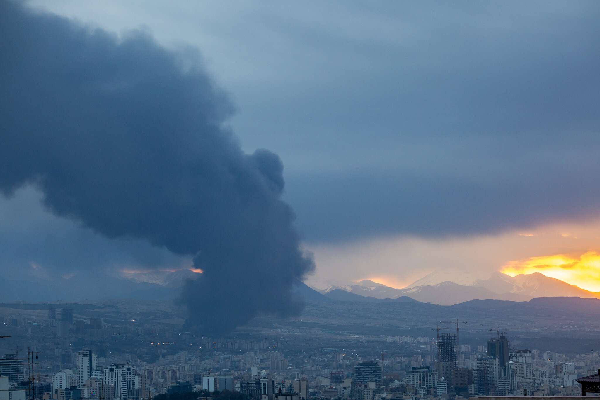 U.S. Continues Airstrikes Against a Wide Array of Targets in Iran