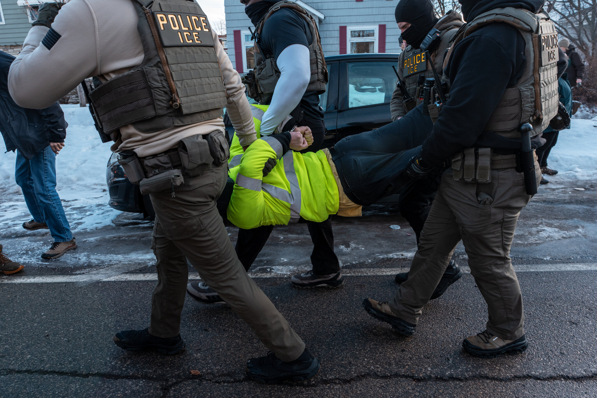 Republicans Concede They Need to Pivot on Immigration Before Midterms