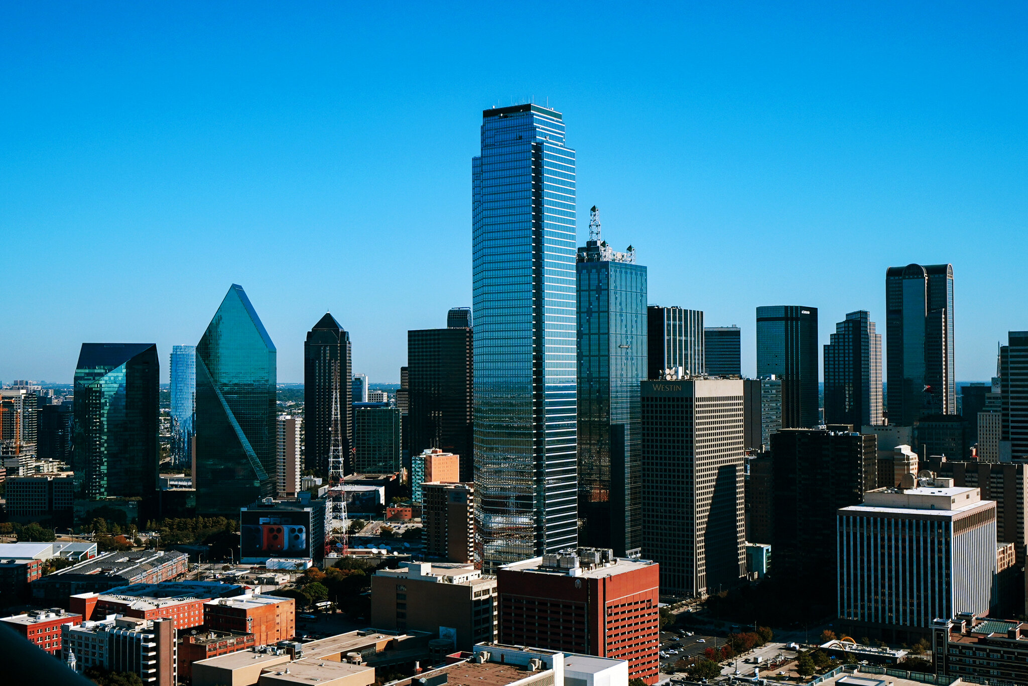 Trump and R.N.C. Lean Toward Dallas for an Unusual Midterm Convention