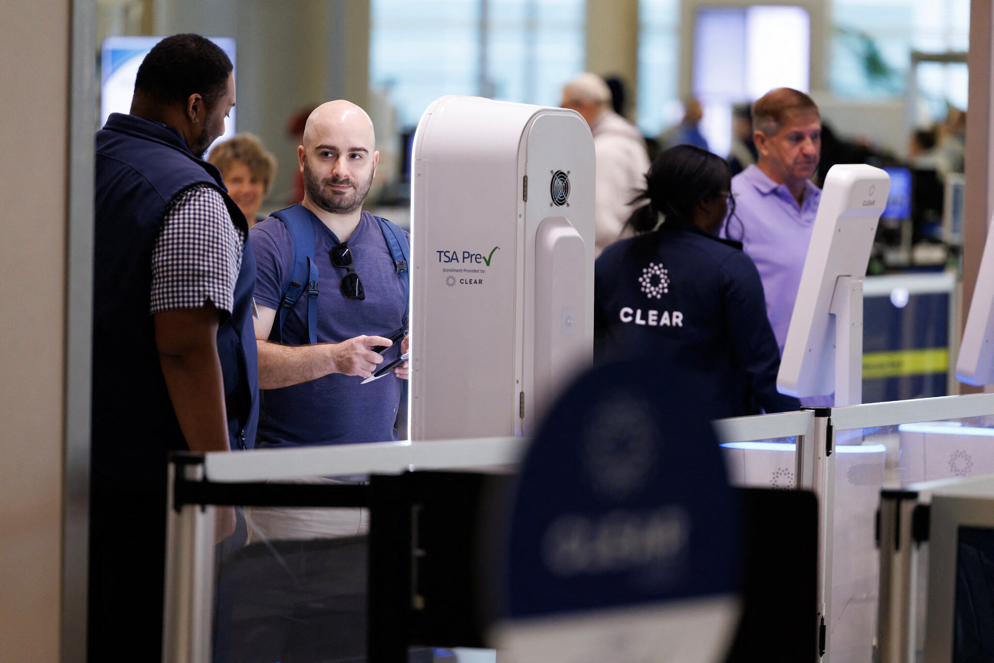 Are T.S.A. Lines Really That Long? What’s Going On at Airports.