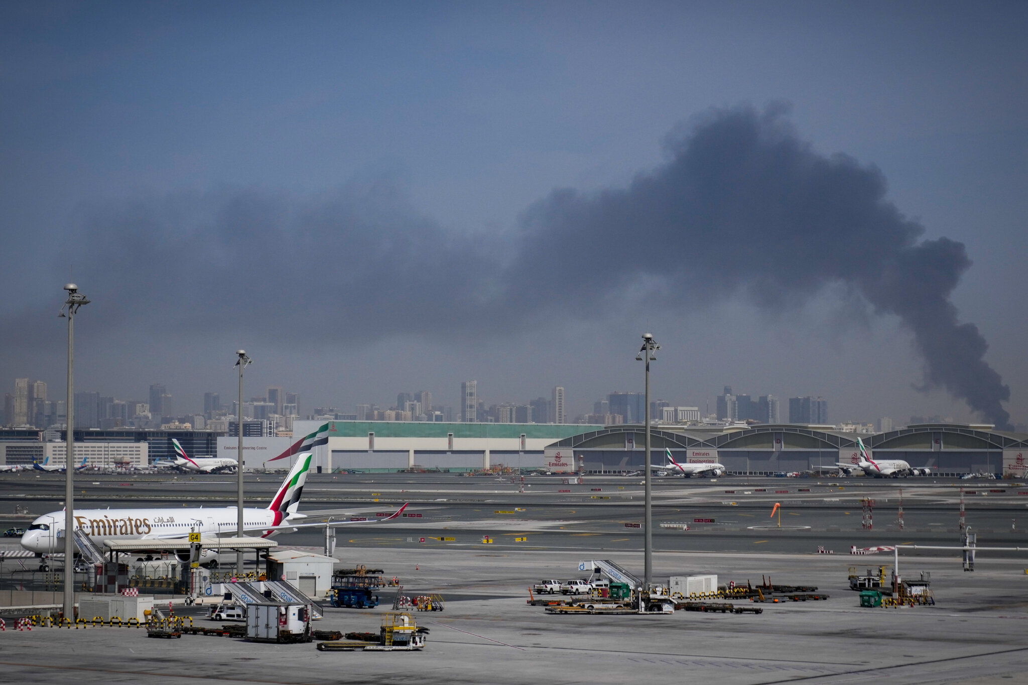 War Has Grounded High-Flying Gulf Airlines Like Emirates