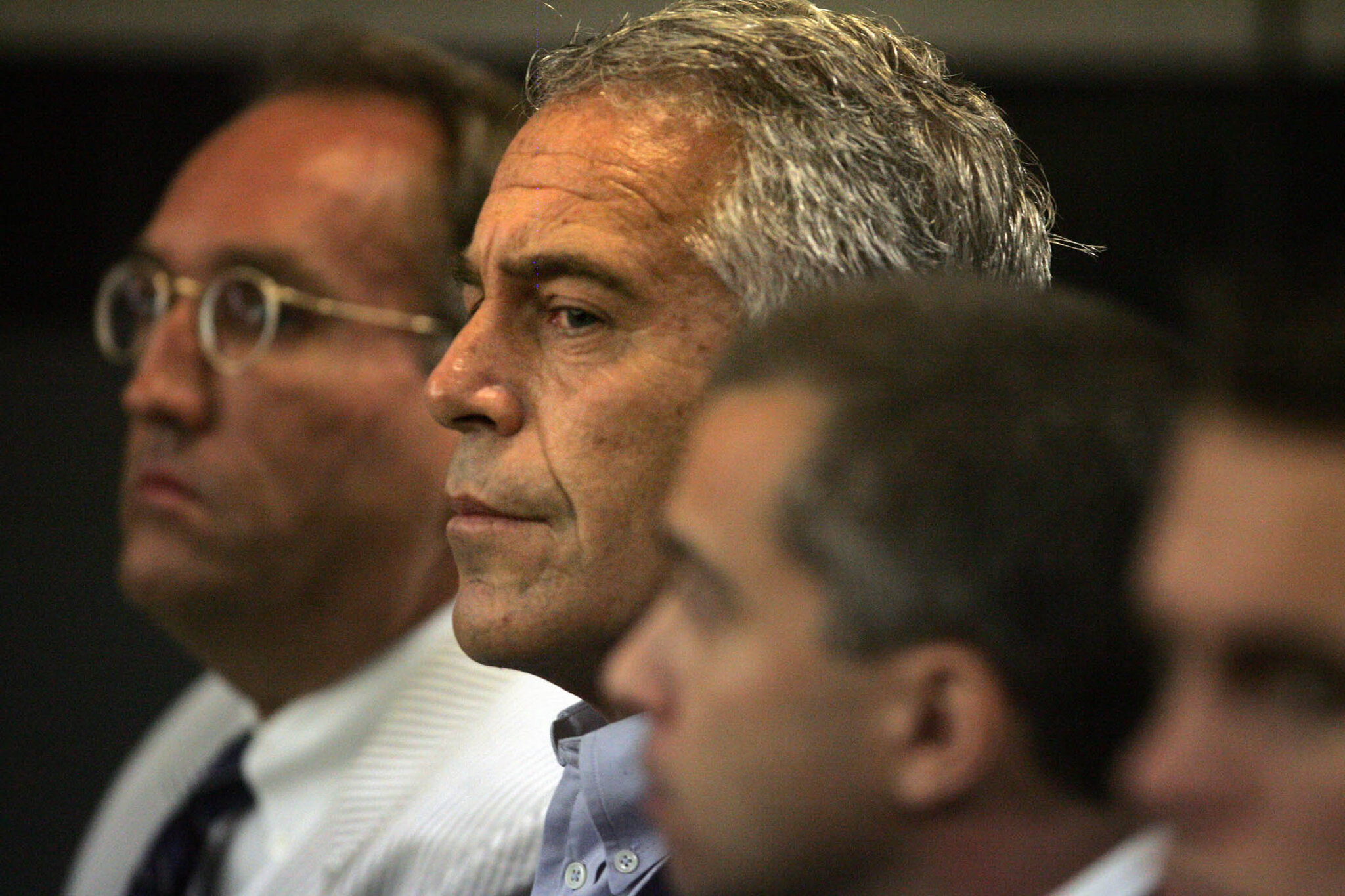 At Dinners, Over Jokes With Comedians, Epstein Honed His Networking