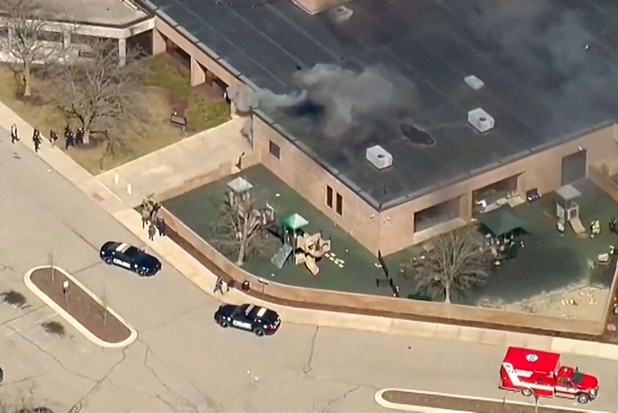 A Crash, Gunfire and Then a Race to Save a Synagogue Full of Children