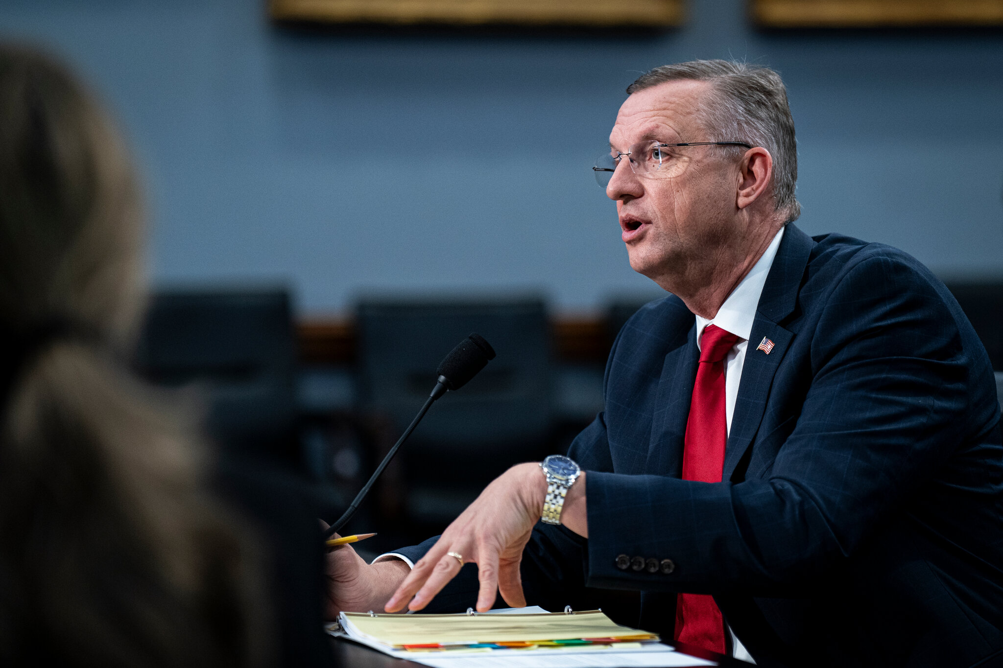 Judge Orders V.A. to Restore Union Contract With 300,000 Workers