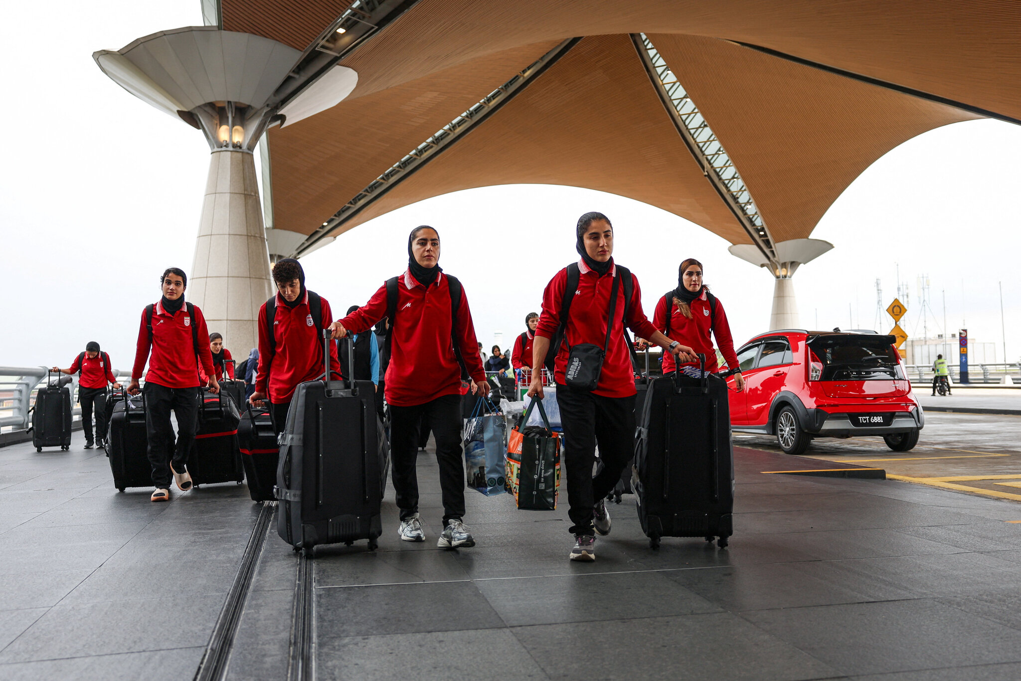 Fifth Member of Iranian Soccer Team Reverses Decision on Asylum