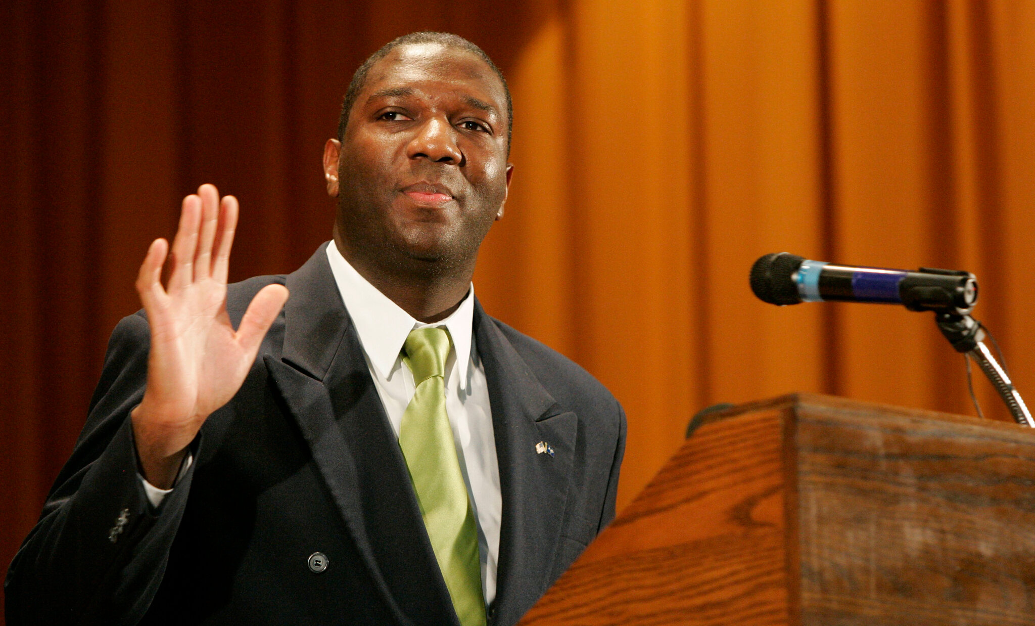 Alvin Greene, a No-Show Senate Nominee Who Won Primary, Dies at 48