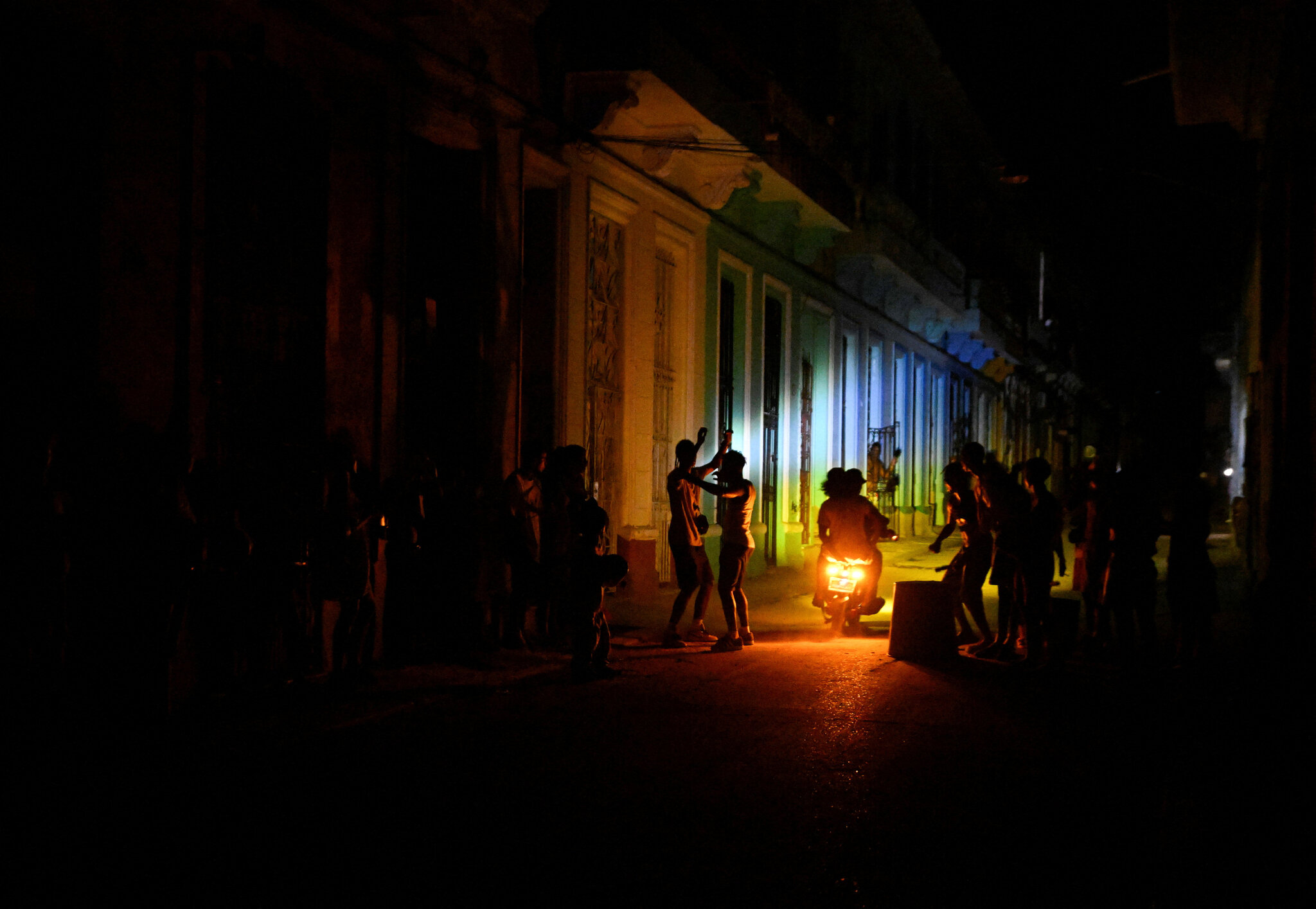 Trump’s Next Target: ‘Taking Cuba’
