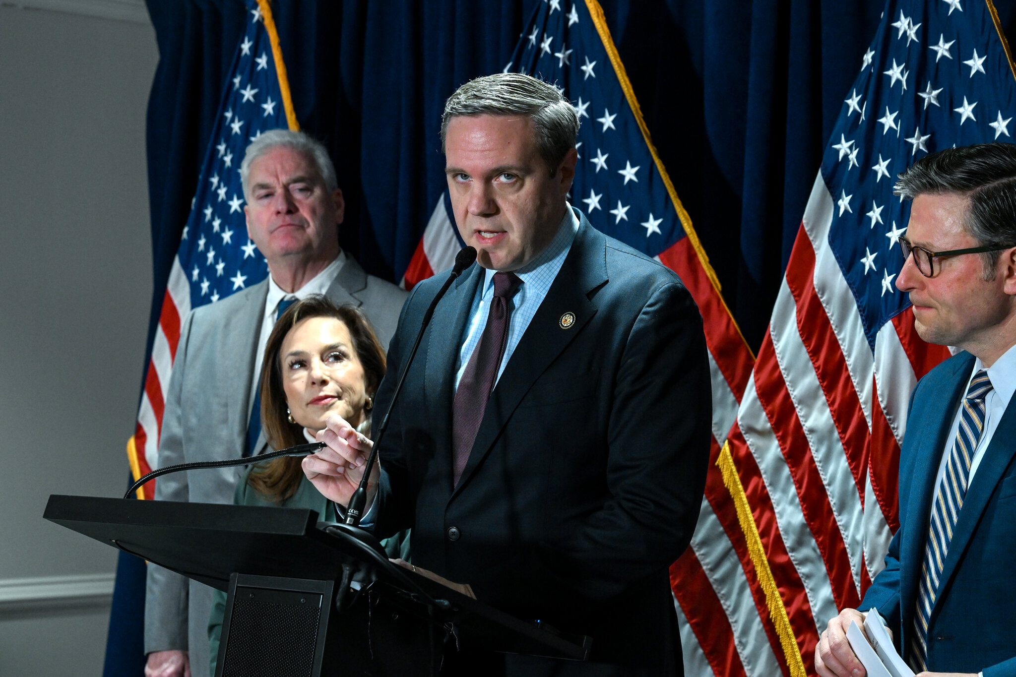 In Reversal, Trump Restores Support for House Republican Who Opposed Tariffs
