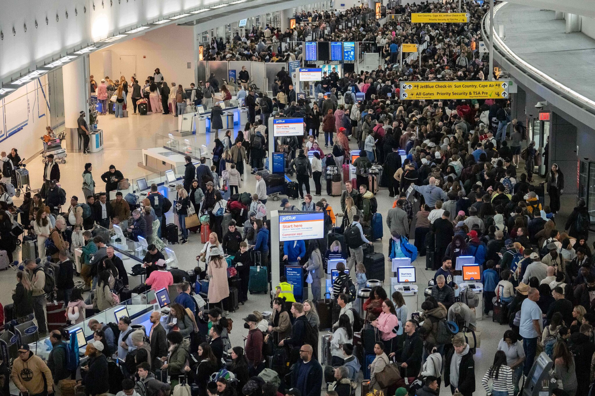 ICE to Augment Security at Airports Amid Partial Shutdown, Border Czar Says