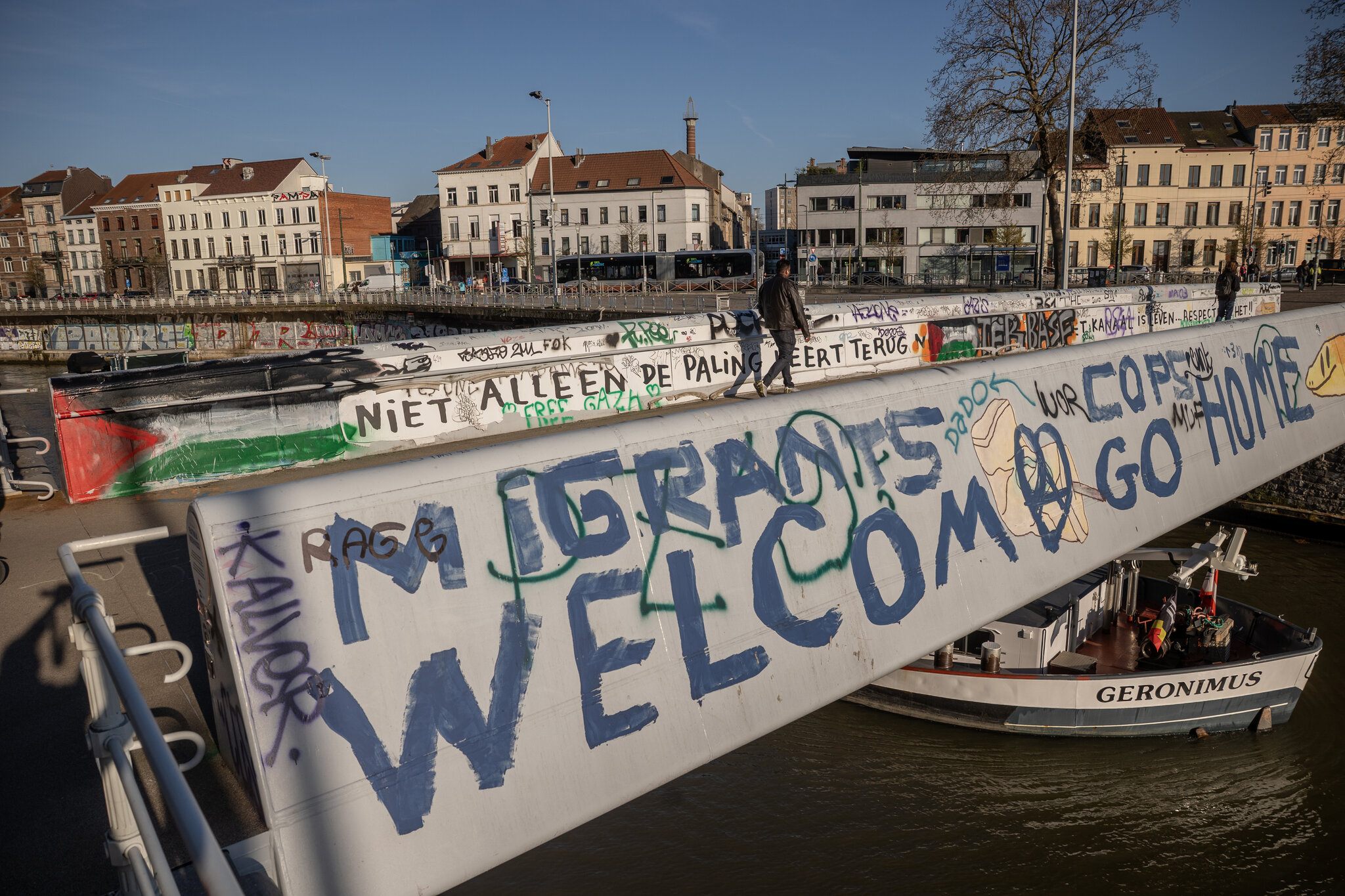 A Brussels Community Moves on From Terrorist Attacks, but New Challenges Emerge