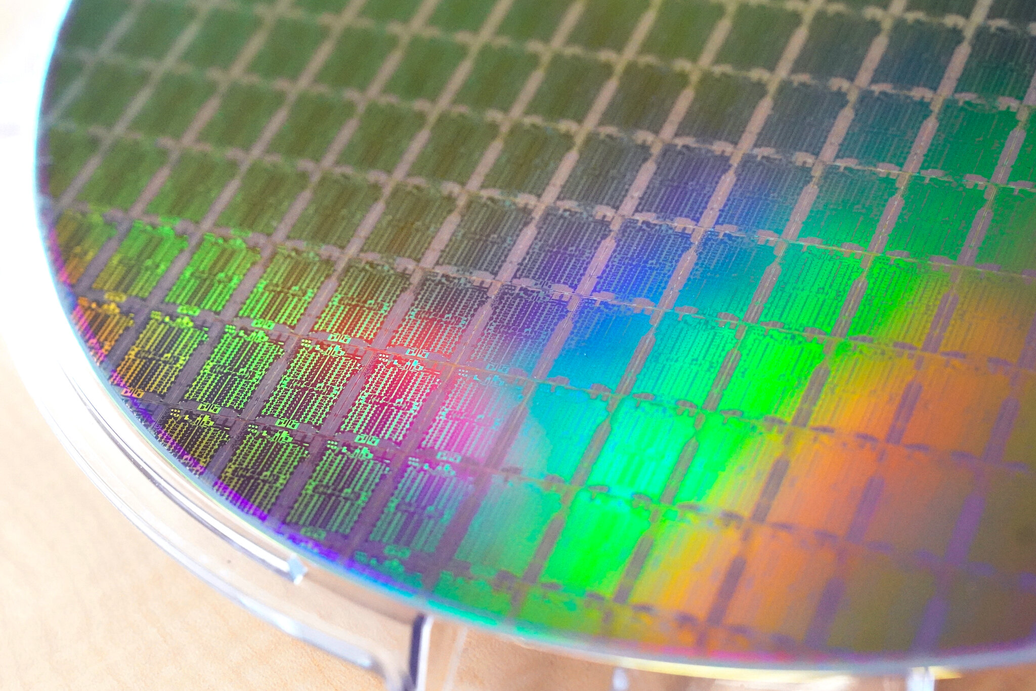 Trump Sets Up ‘Pax Silica’ Fund to Reduce Global Dependencies