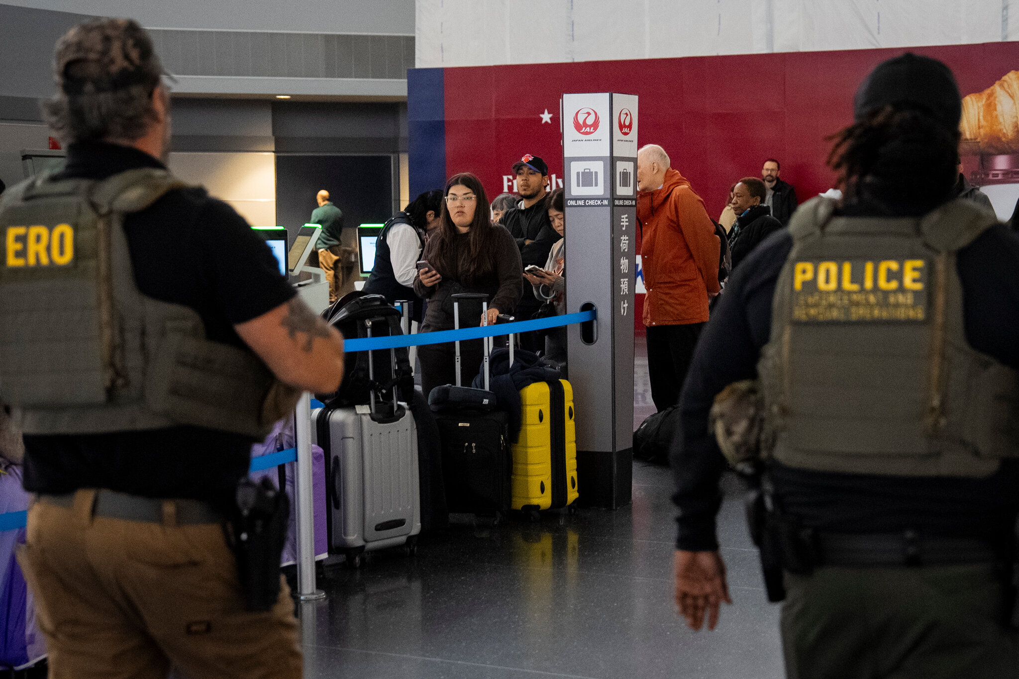 ICE Has Arrived at Airports. Many Lines Are Still Long.