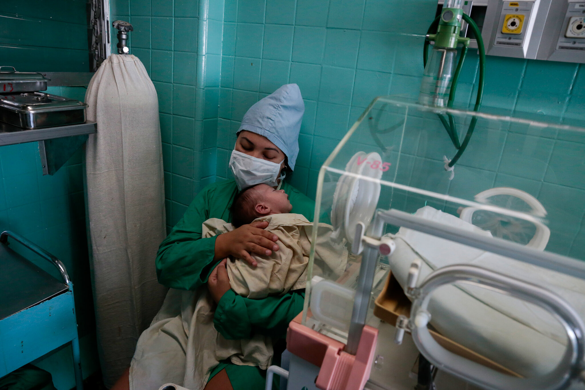 Cuban Patients Are Dying Because of U.S. Blockade, Doctors Say