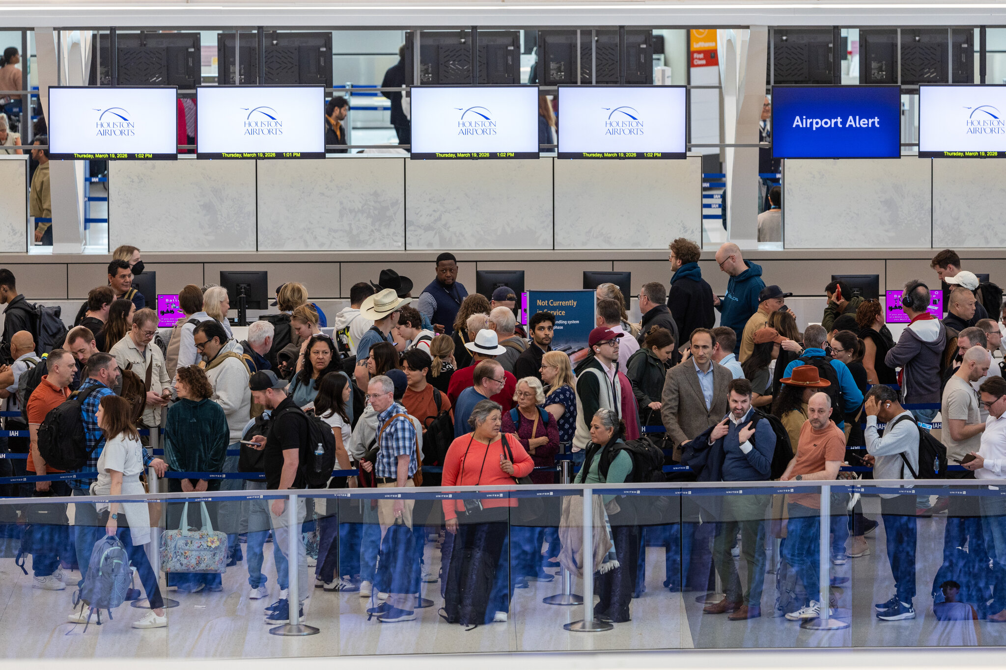 Why Are Delays at Houston’s Bush Airport Worse Than at Others?