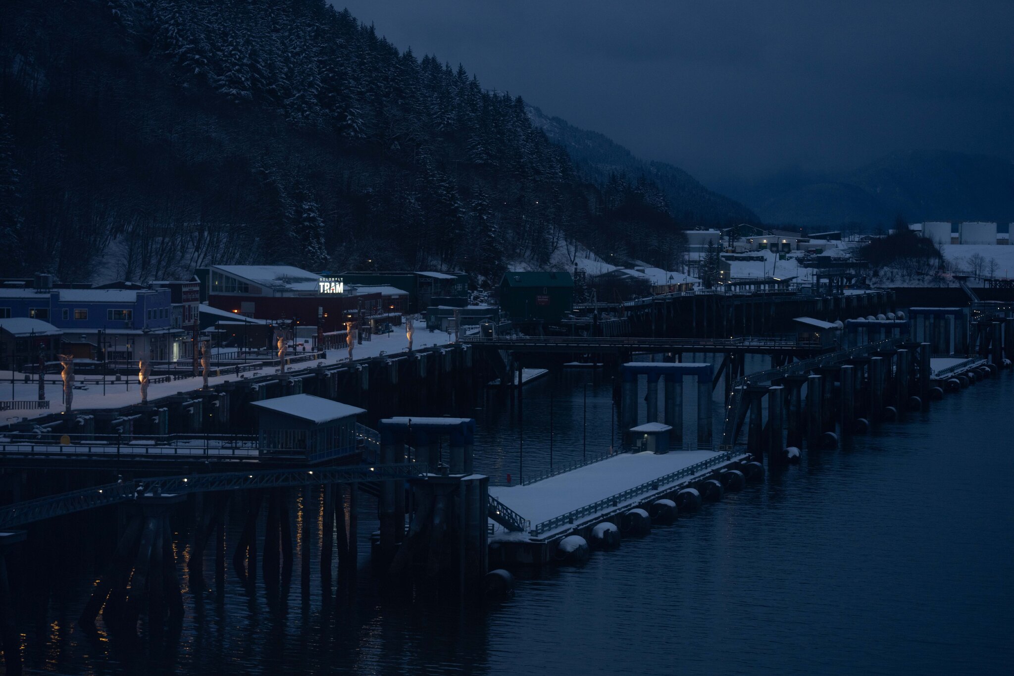 A Critical Political Season Could Decide if Alaska Is a Failed ‘Petrostate’