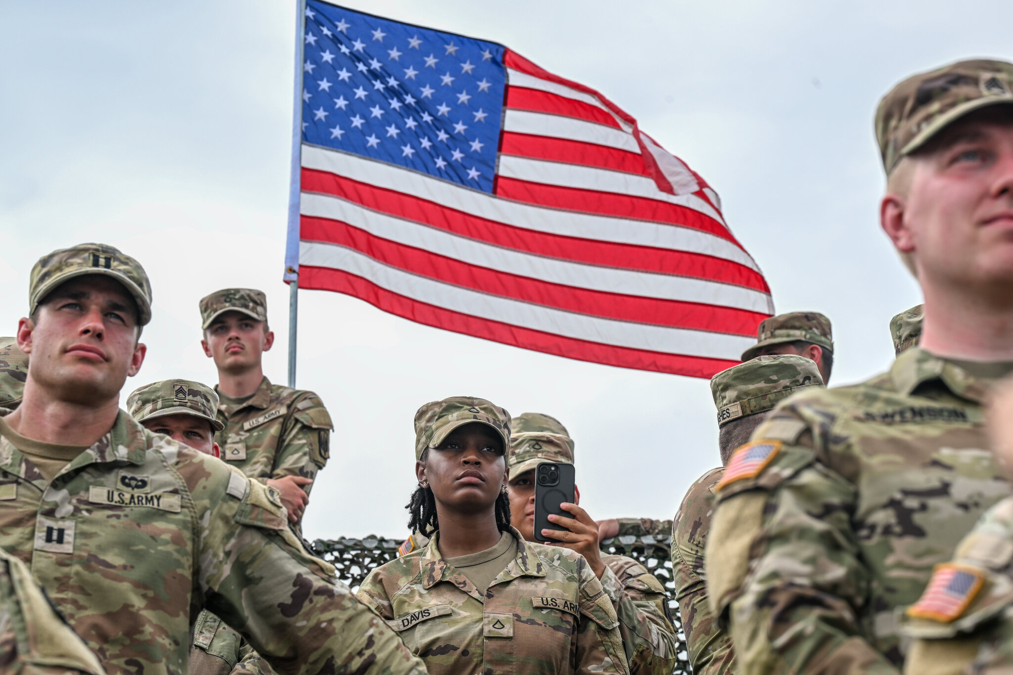 Army Raises Enlistment Age Limit to 42 and Eases Marijuana Rules