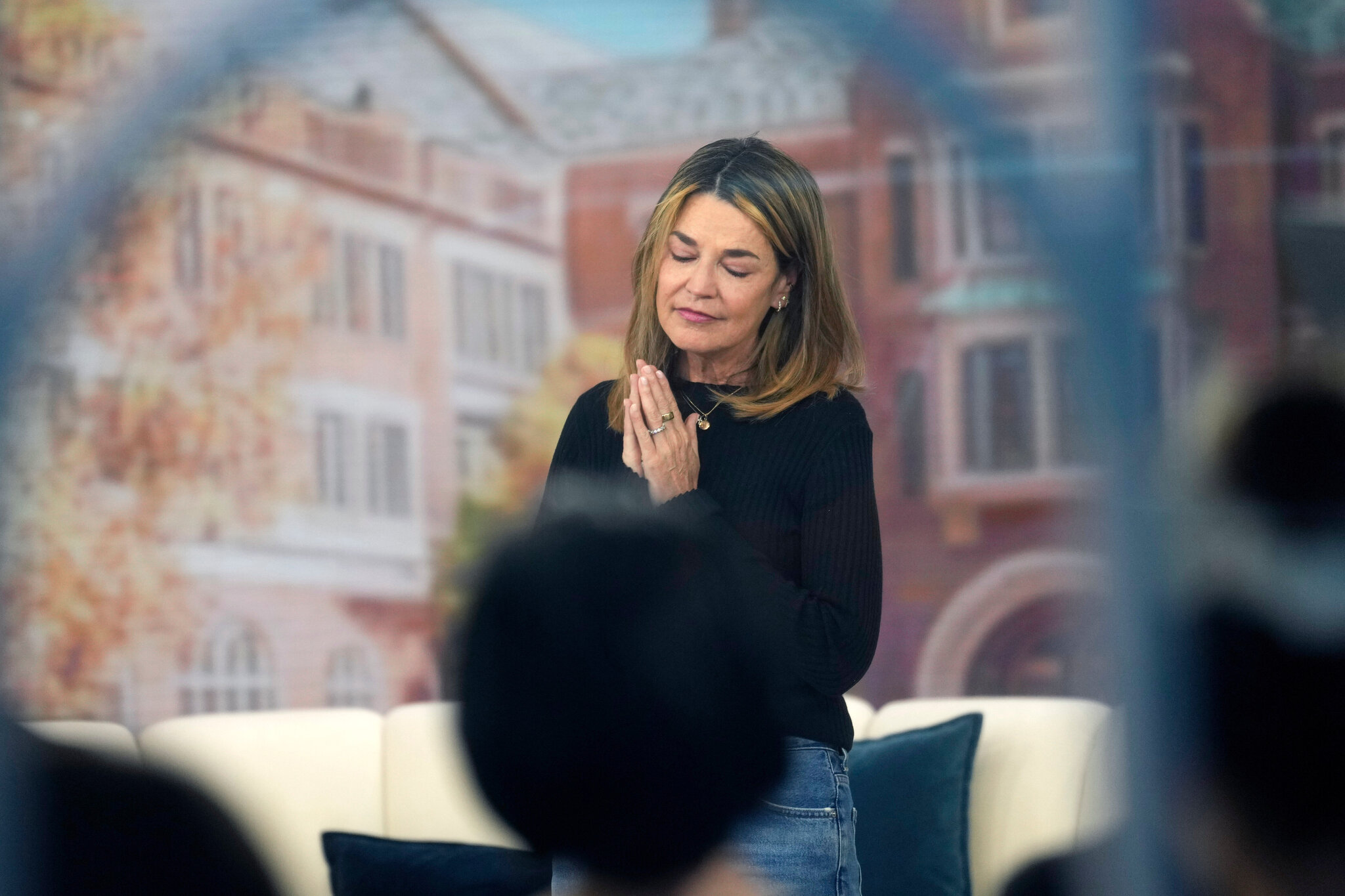 Savannah Guthrie Says 2 Ransom Notes About Her Mother Were Likely Genuine