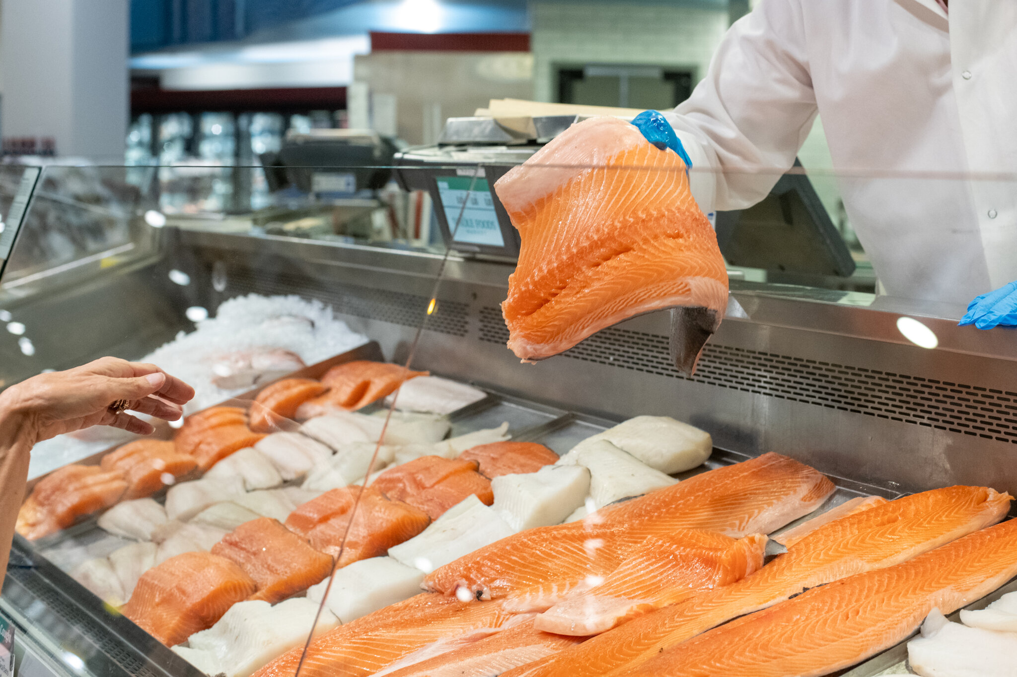 Fresh Food Distributors Add Surcharges as Fuel Costs Rise