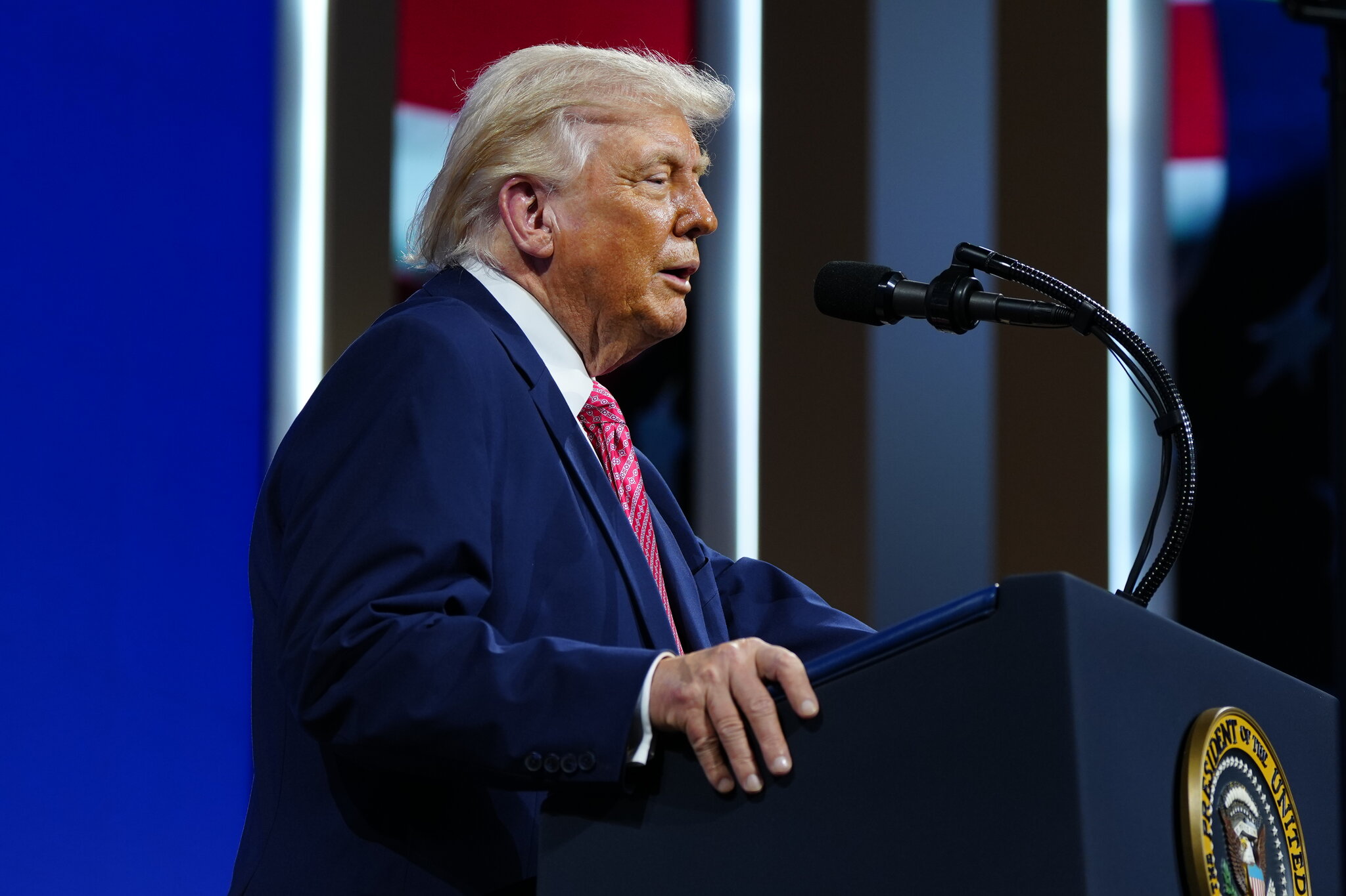 Trump Says Middle East Is ‘Saved’ as Iran Strikes Injure U.S. Troops in Gulf