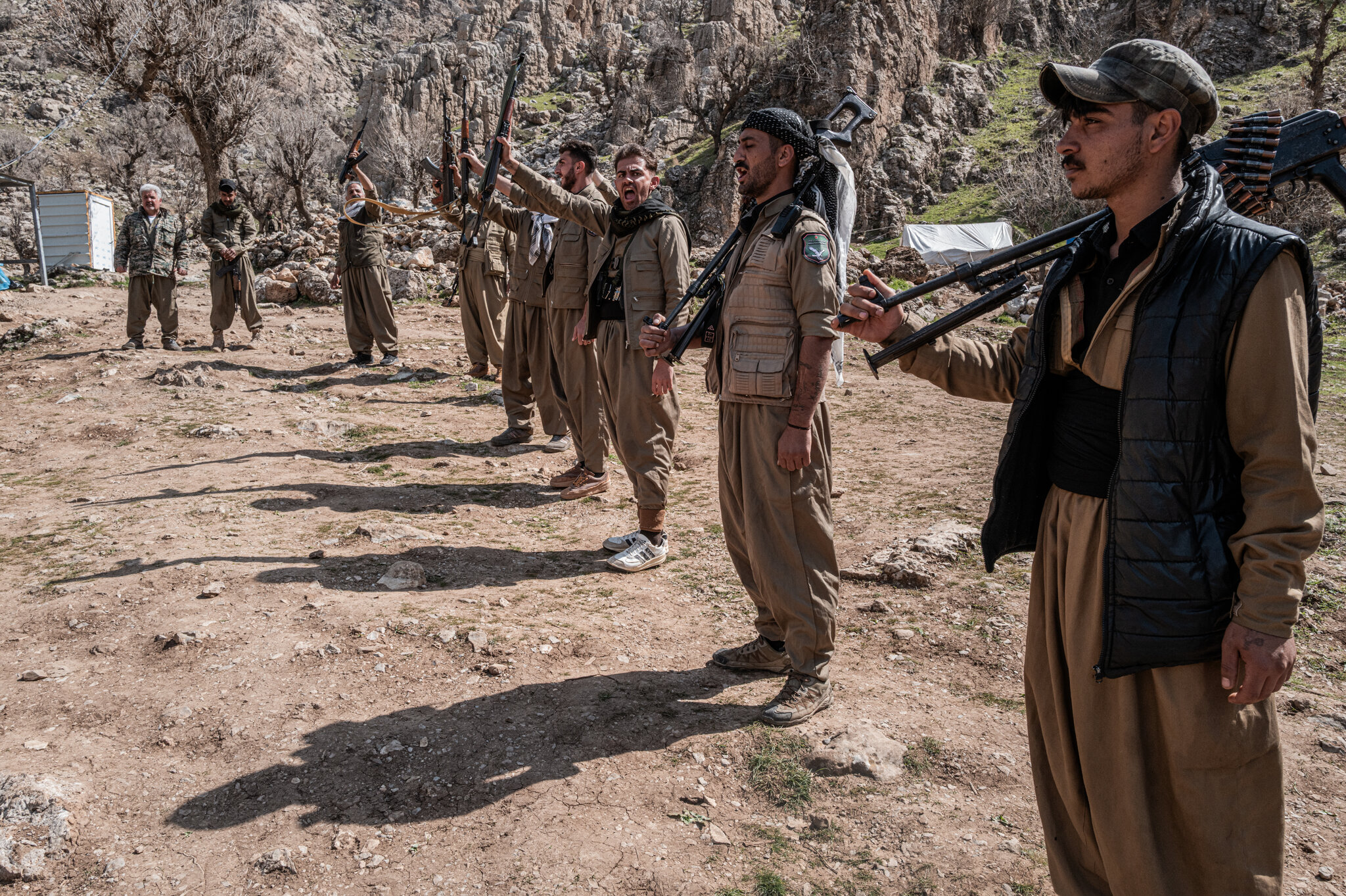On Iran’s Rugged Frontier, Kurds Yearn to Join the Fight