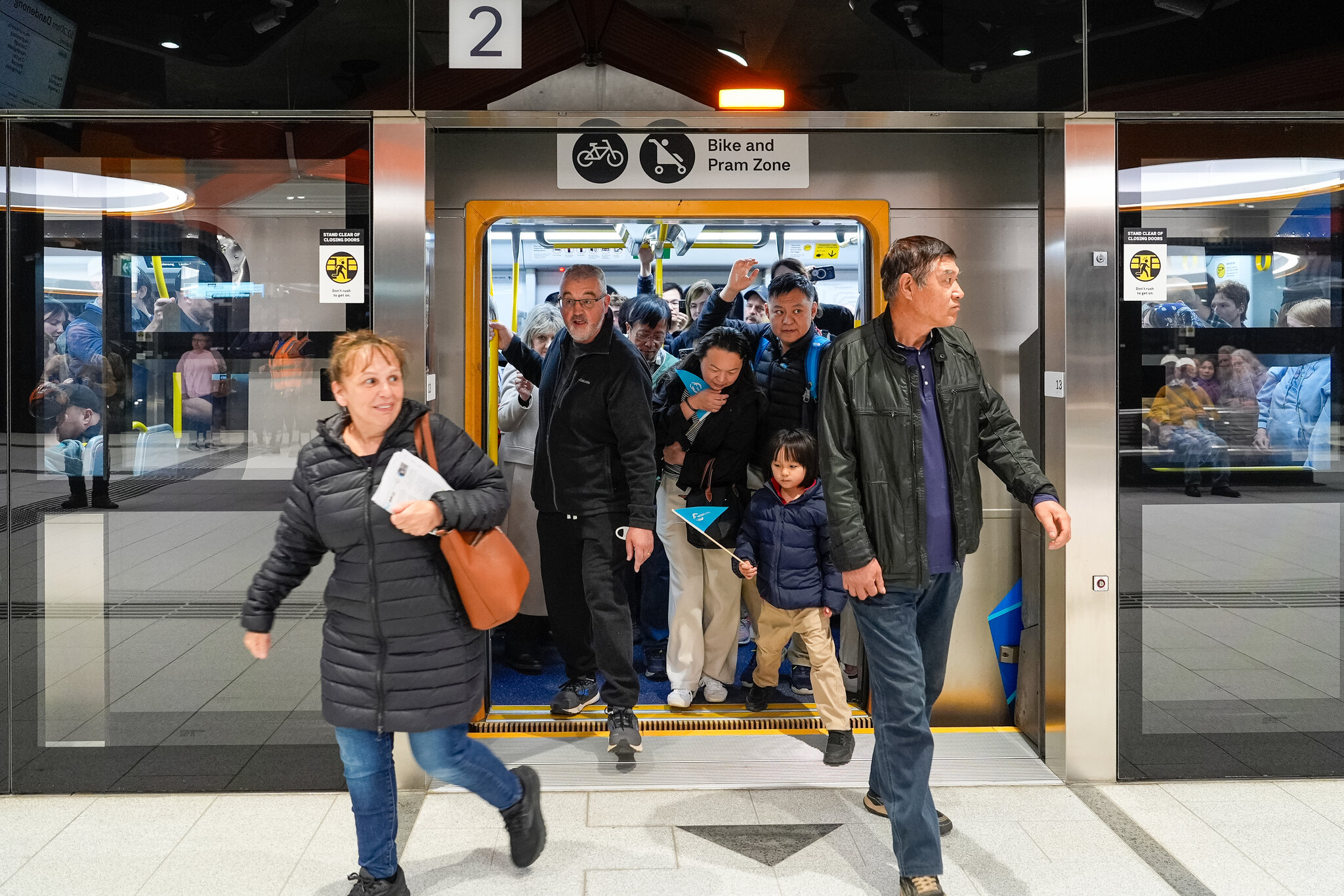 2 Australian States Waive Transit Fares as Fuel Prices Soar