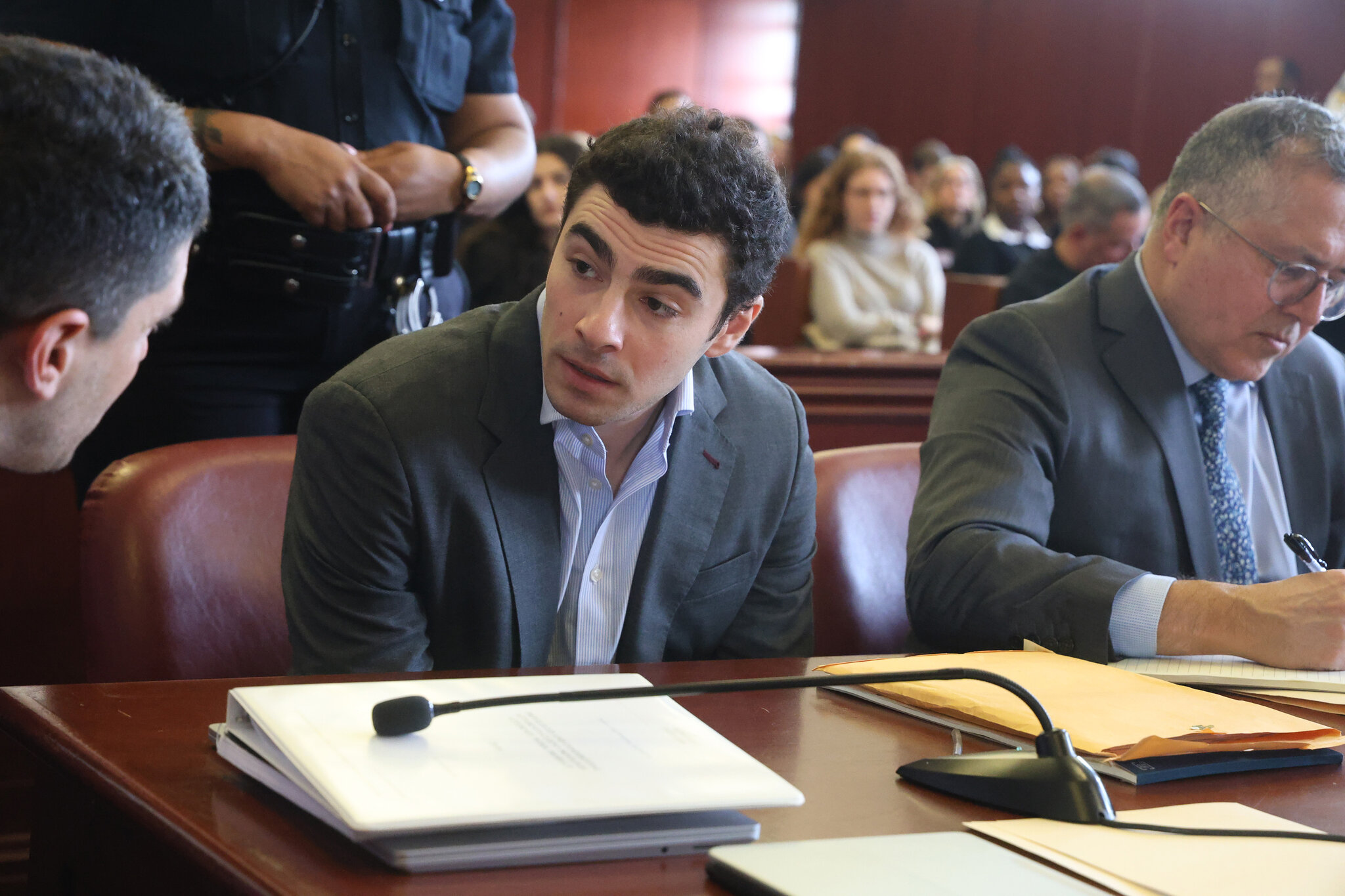 A ‘Traffic Jam’ of Trials Poses Headache for Mangione’s Lawyers