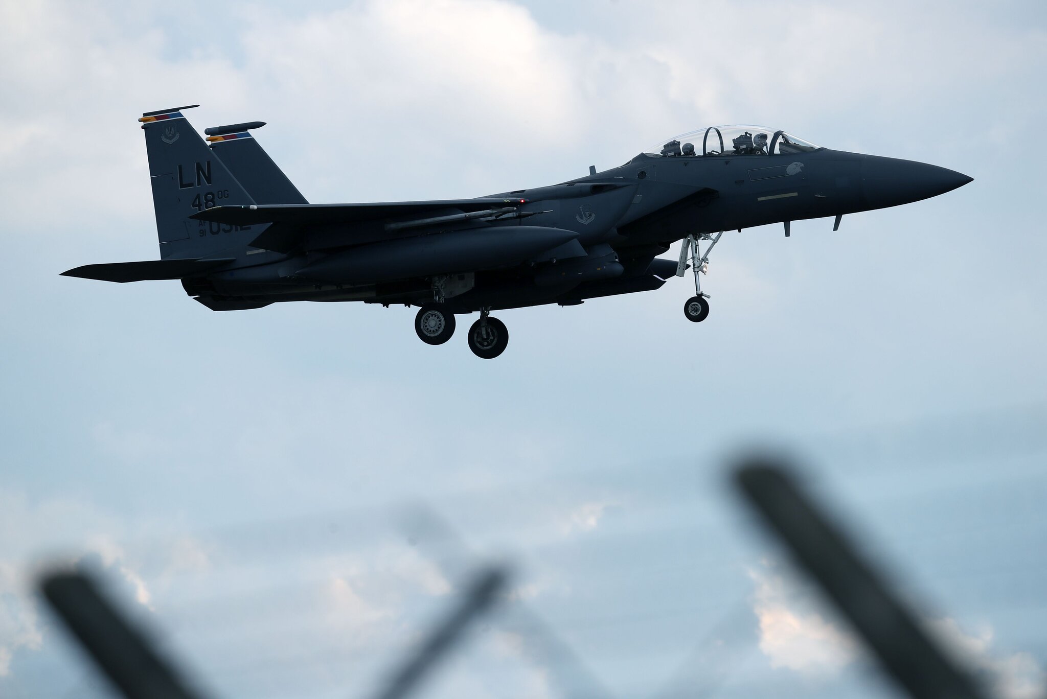 U.S. Searches for Crew After Fighter Jet Shot Down Over Iran, U.S. Officials Say