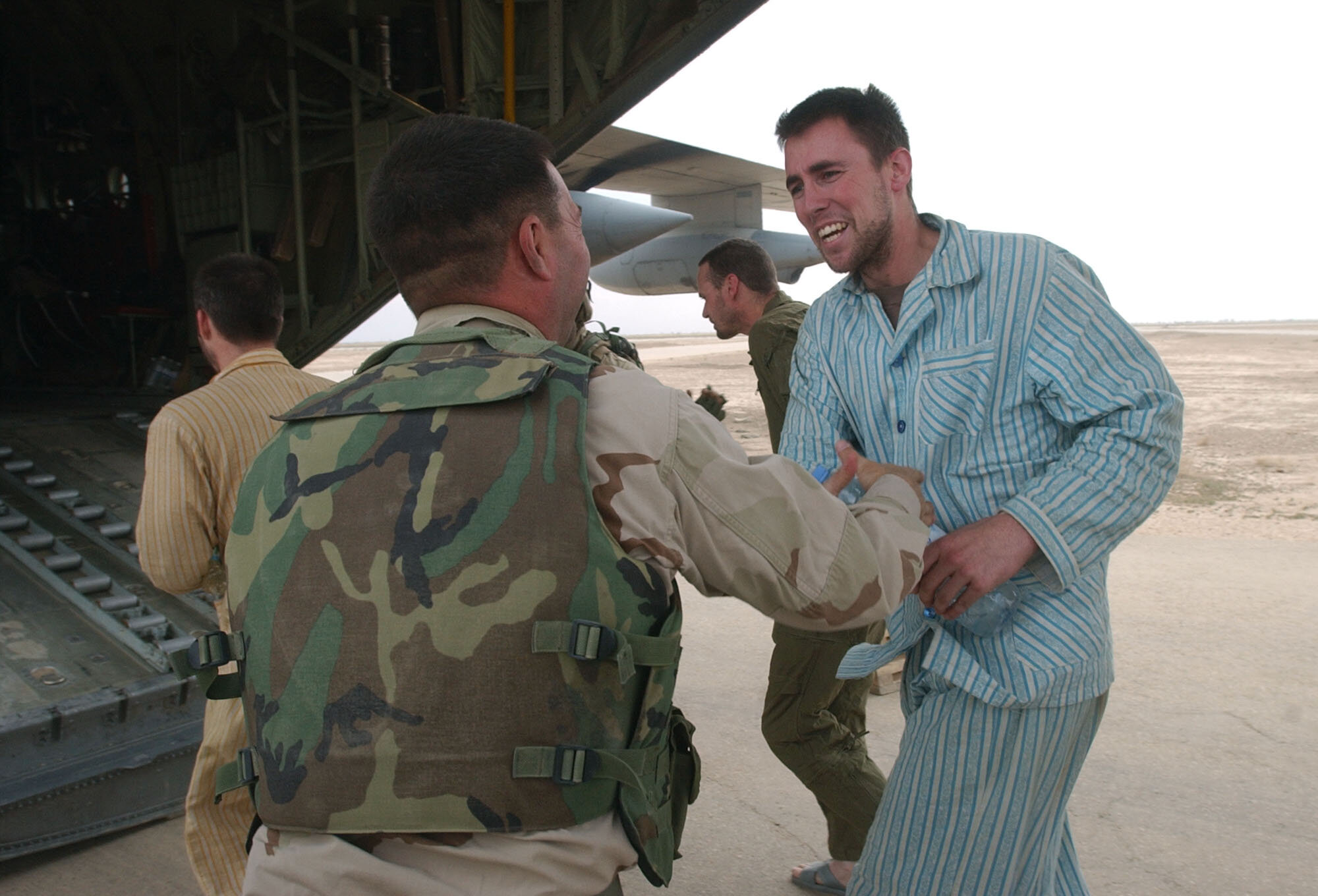 23 Days in Iraq: U.S. Pilot Shot Down During Invasion Recalls Battle for Survival