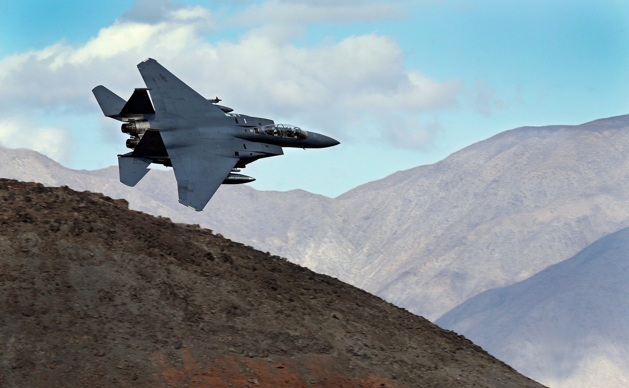 Iran War Live Updates: U.S. Searches for Missing Airman as Israel Launches Fresh Strikes on Tehran