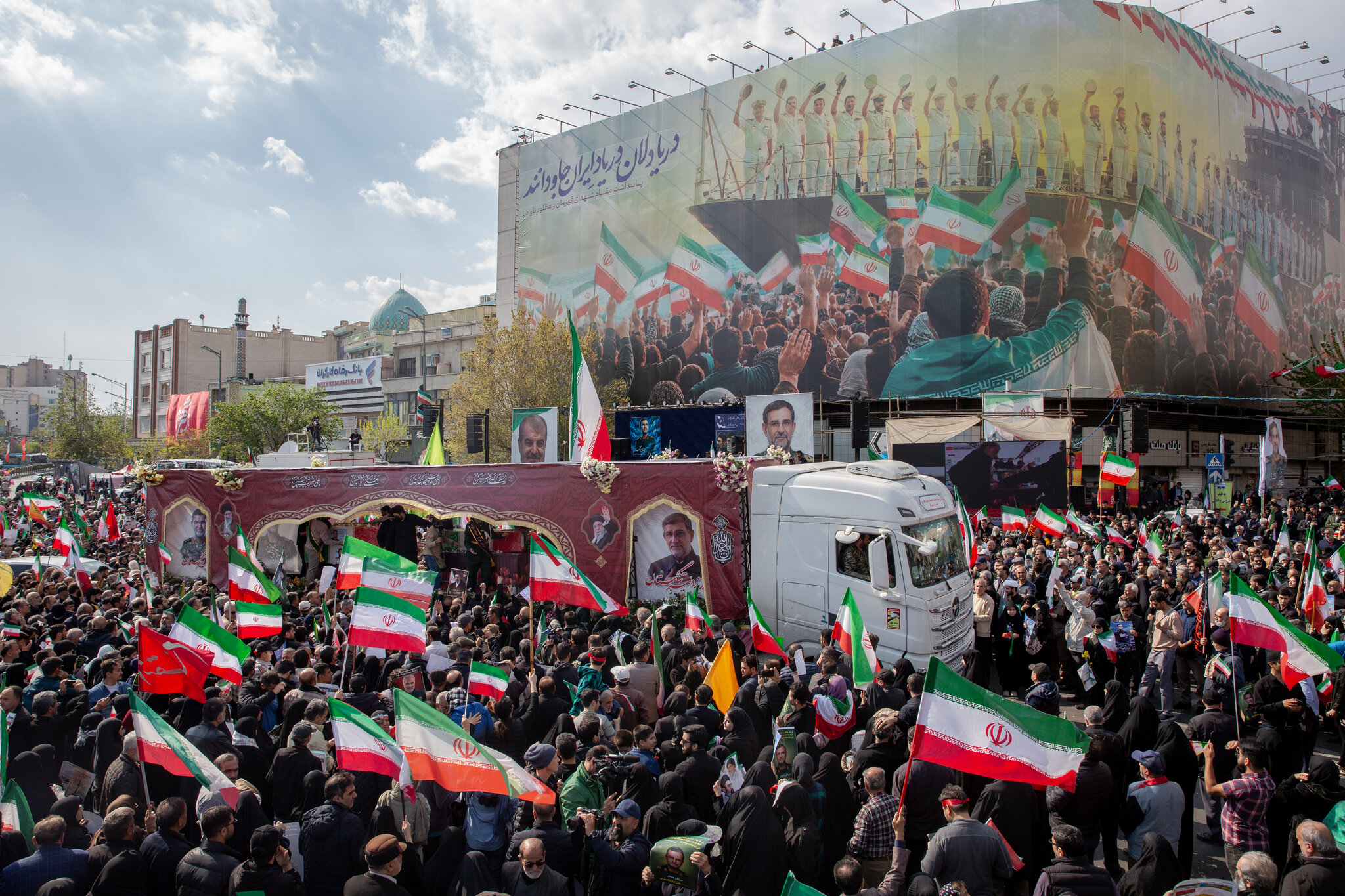 War Decimated Iran’s Leadership and Pushed Up a New Generation
