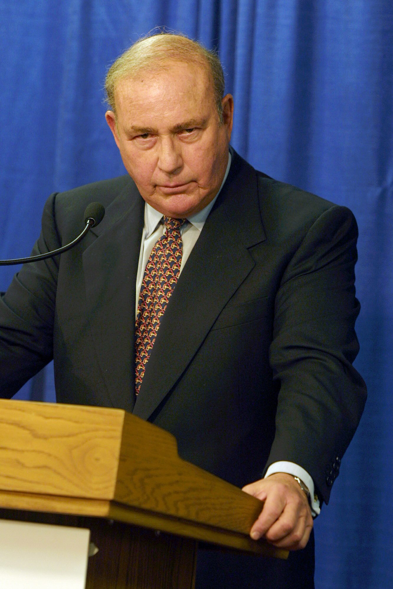 David B. Cornstein, Envoy Who Built U.S. Ties to Orban, Dies at 87