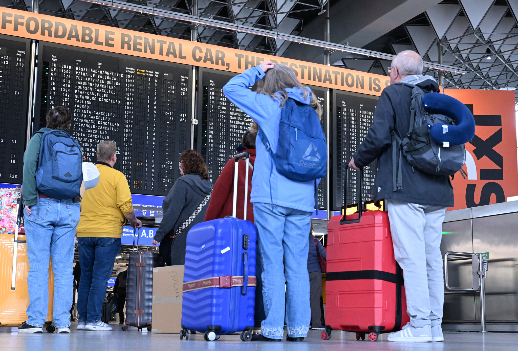 European Airports Warn of Fuel Shortages if Gulf Supplies Remain Shut