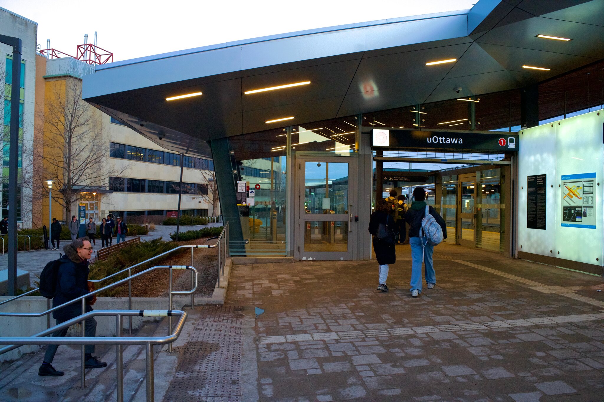 University of Ottawa Lockdown Lifted After a Man Is Arrested